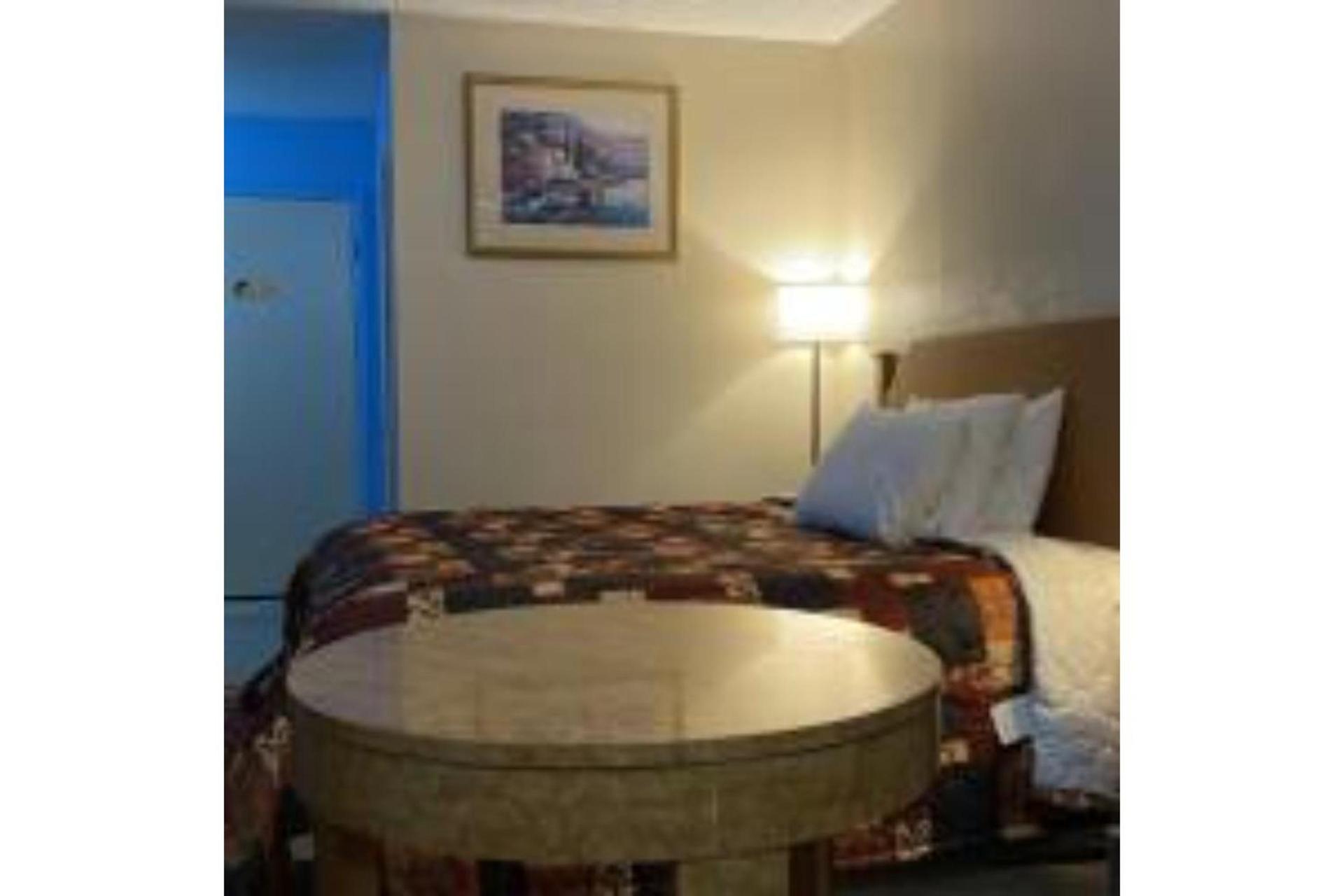 Lake Country Inn photo 15