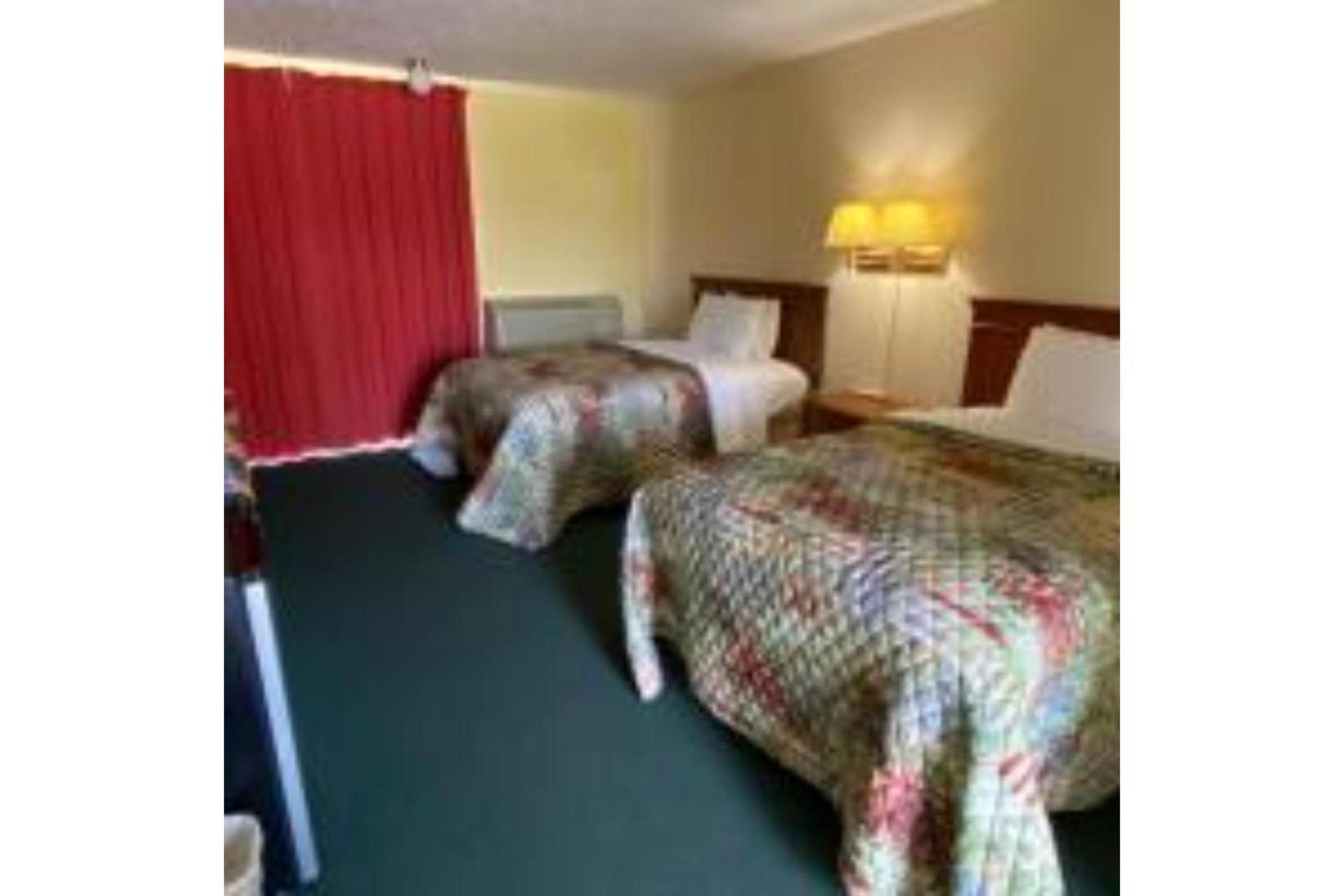 Lake Country Inn photo 19