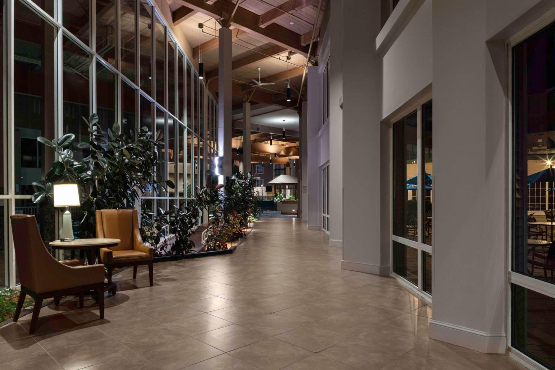 DoubleTree by Hilton Hotel Burlington Vermont photo 16