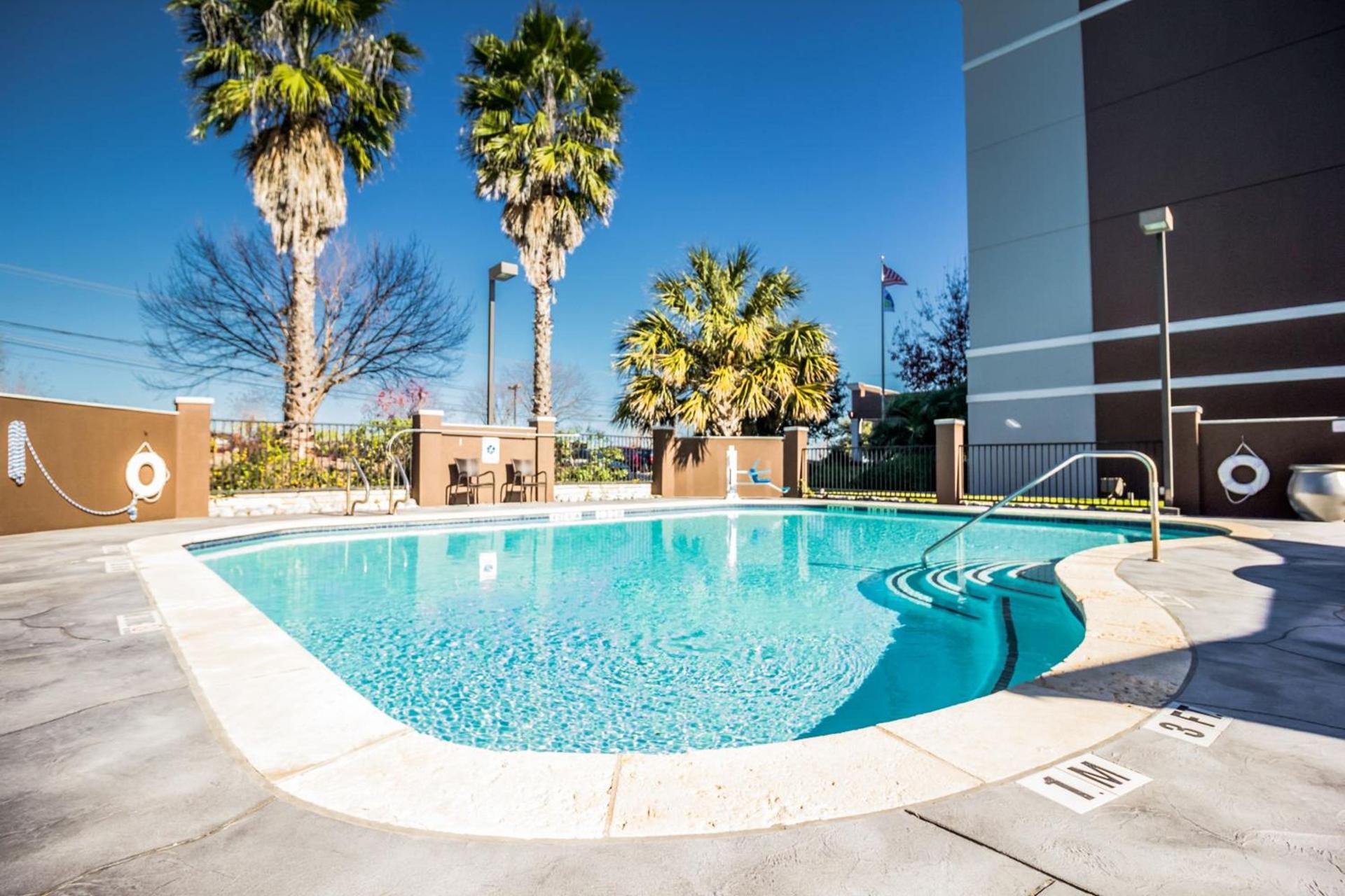 Atwell Suites Austin Airport by IHG photo 36