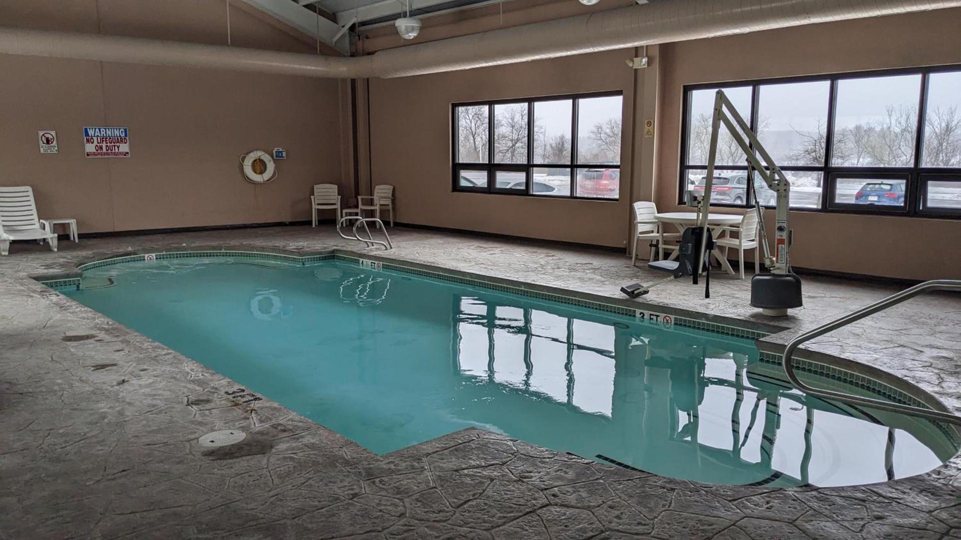 Quality Inn Bangor Airport photo 37