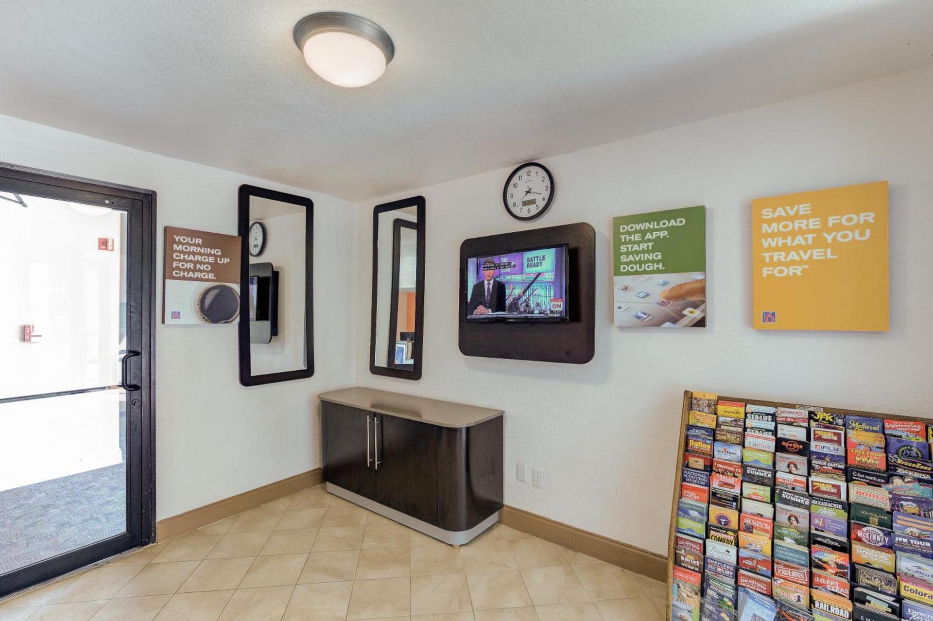 Motel 6-Dallas, TX - South photo 25