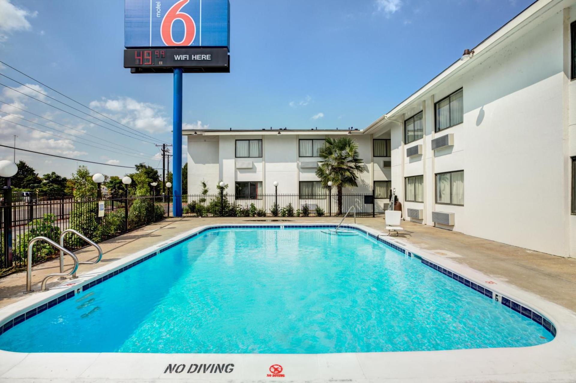 Motel 6-Dallas, TX - South photo 27