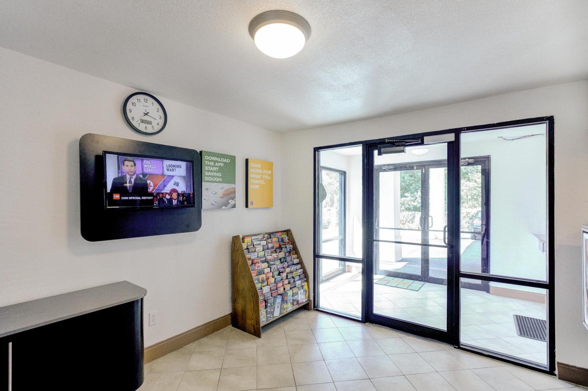 Motel 6-Dallas, TX - South photo 28