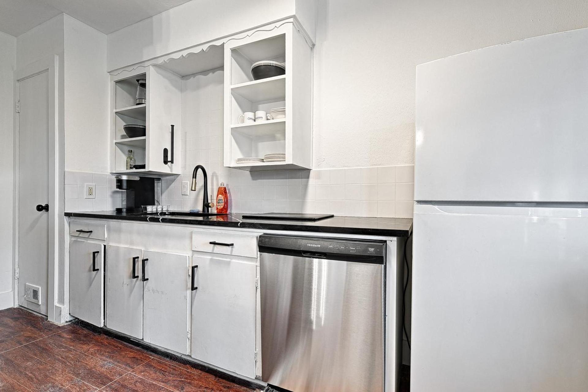 CityPlace bnb Aparthotel photo 4