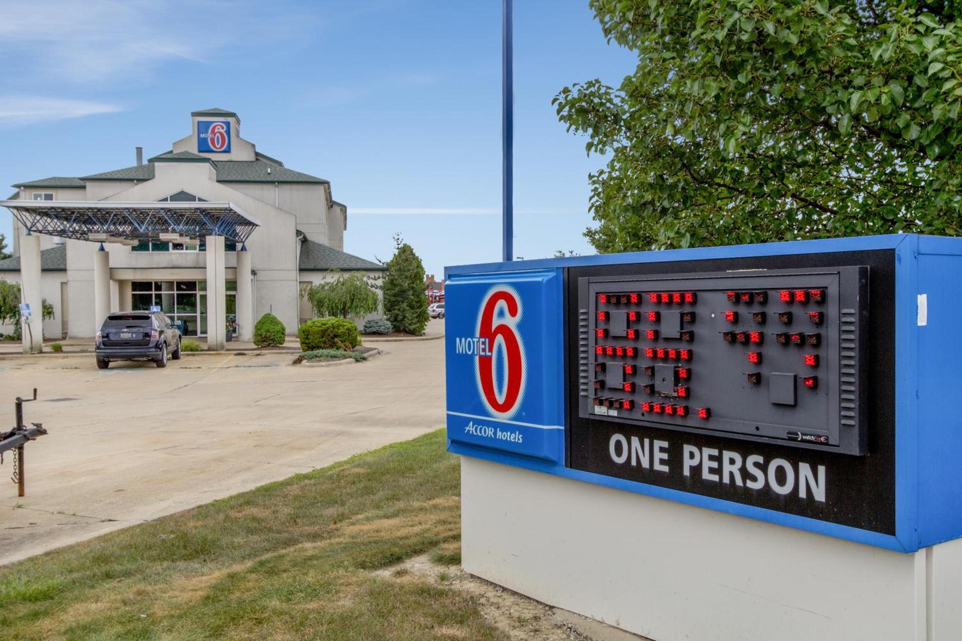 Motel 6-Medina, OH - Cleveland photo 12