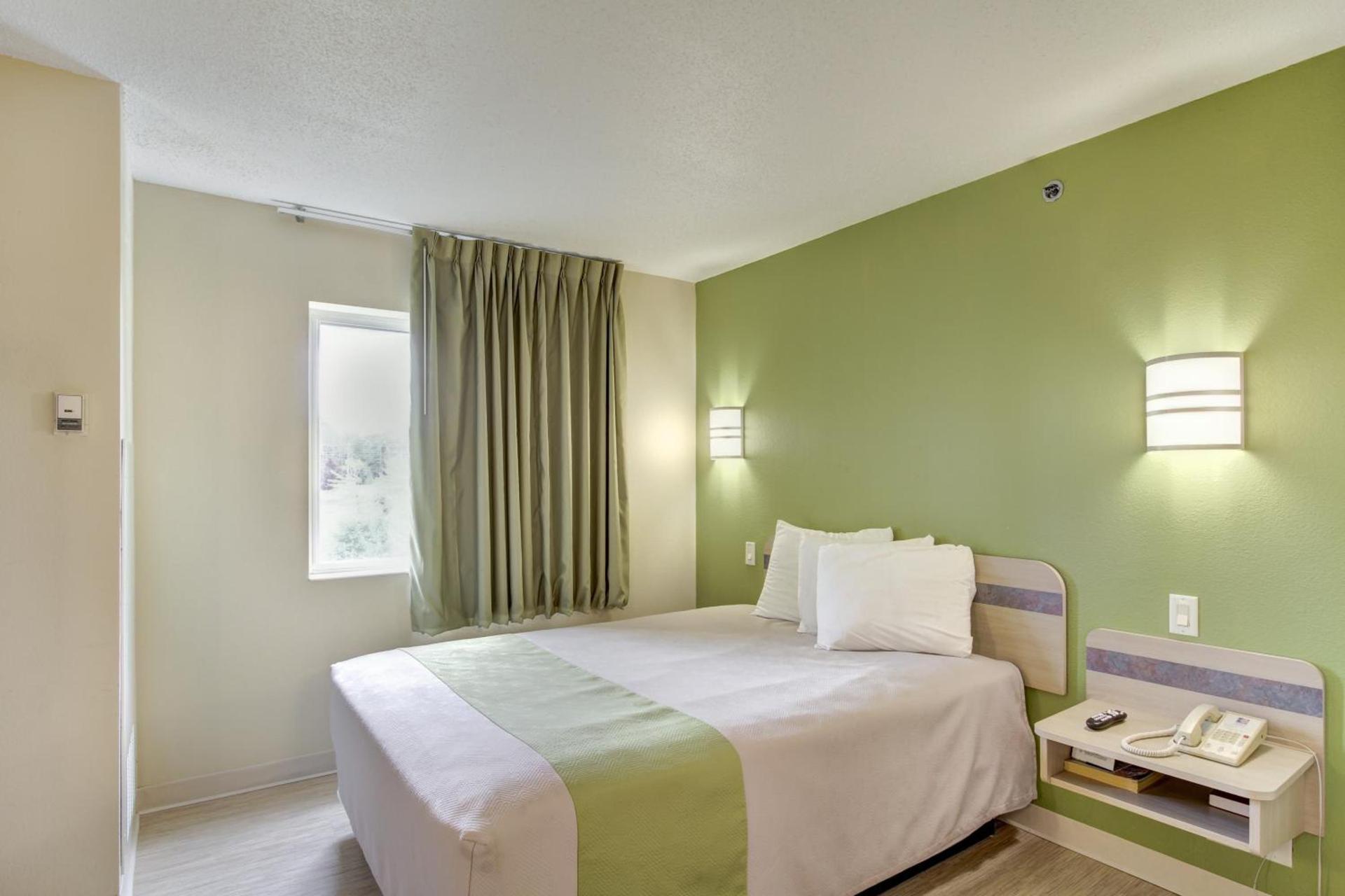 Motel 6-Medina, OH - Cleveland photo 21