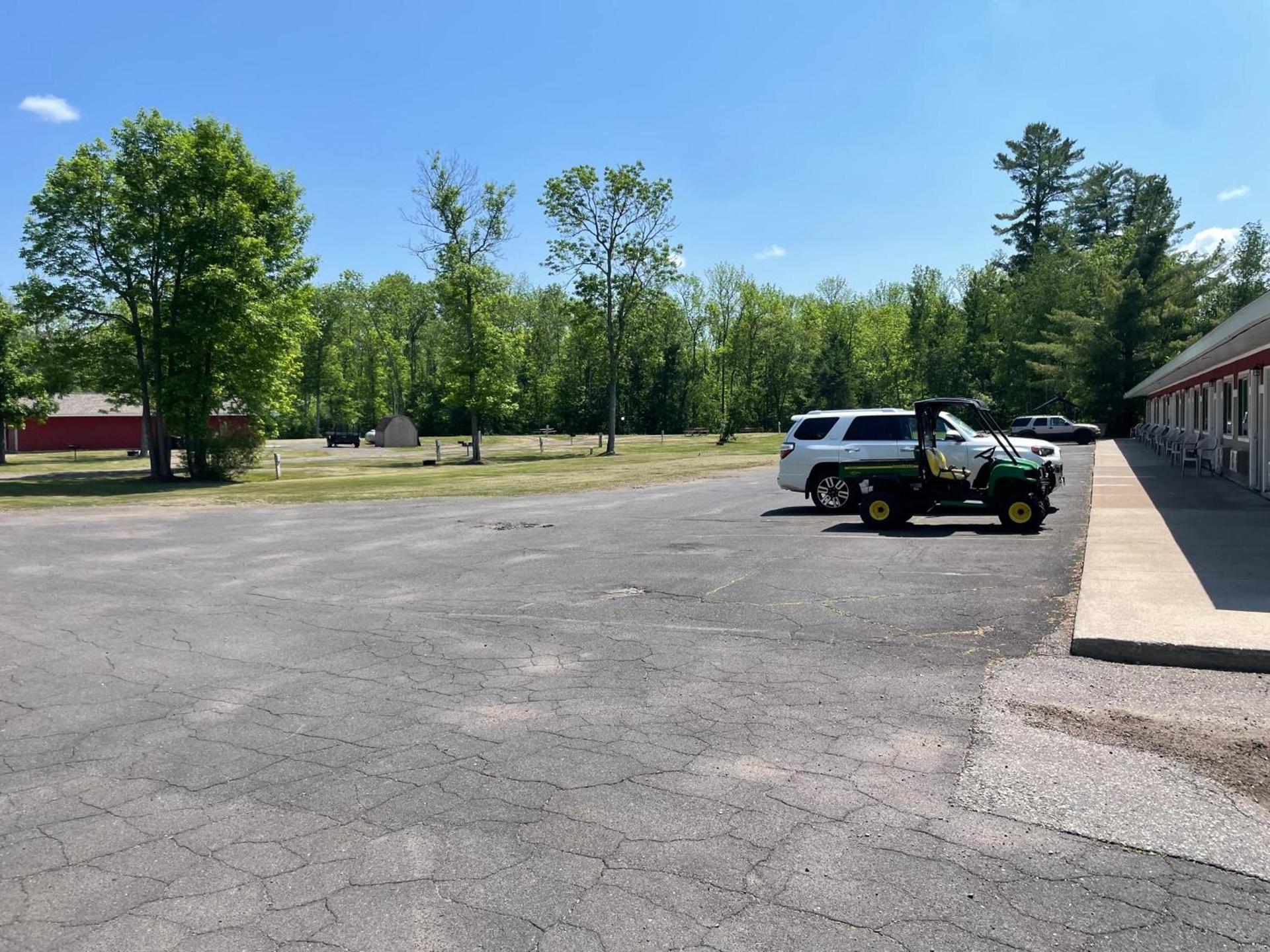 Trails INN Quadna Mountain Motel & RV Park photo 27
