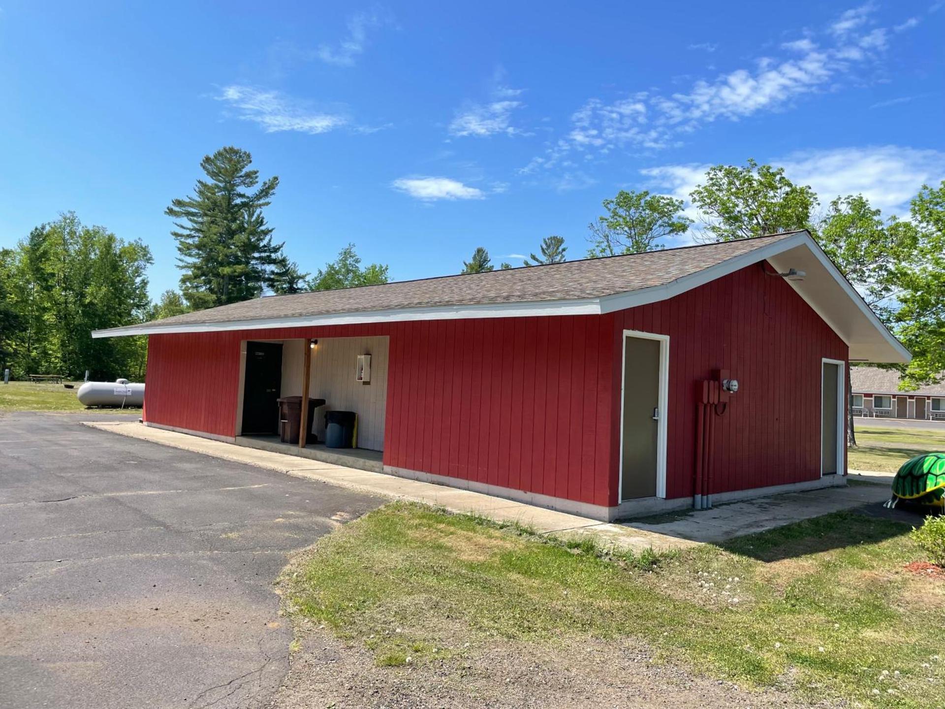 Trails INN Quadna Mountain Motel & RV Park photo 15