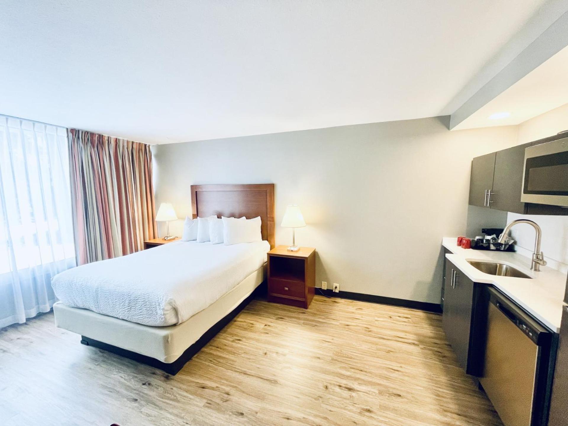 Hawthorn Extended Stay by Wyndham Ellsworth Bar Harbor photo 8