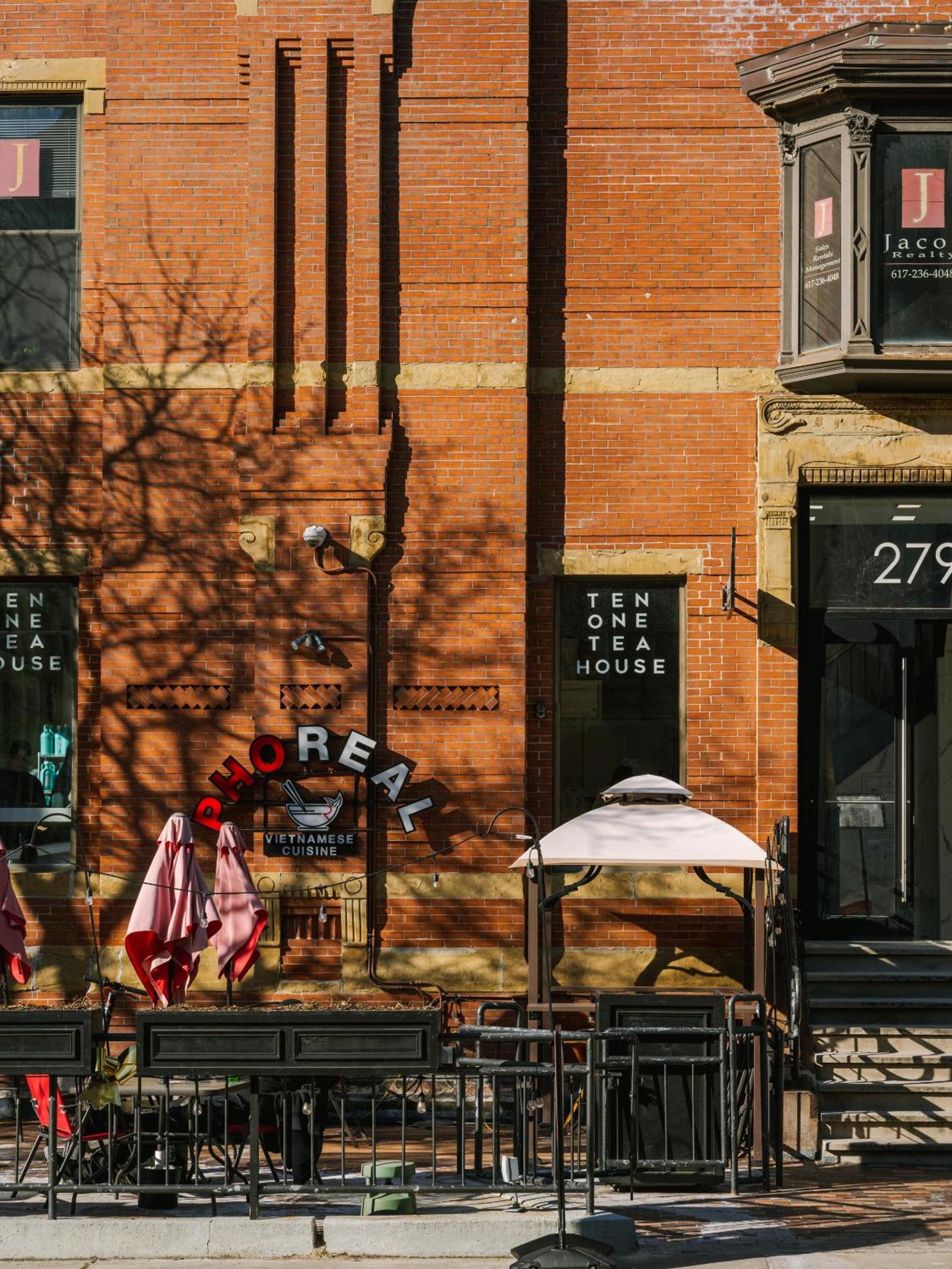 No. 284 powered by Sonder photo 39