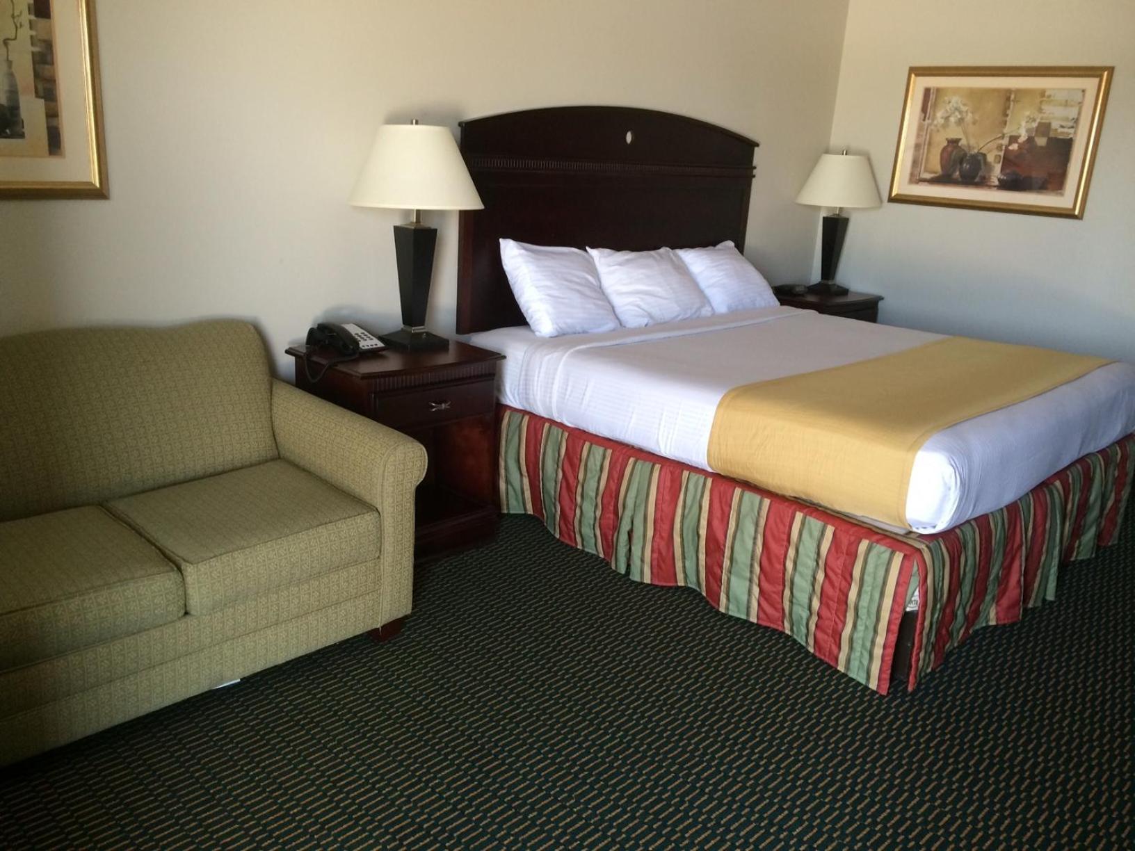 Express Inn photo 10