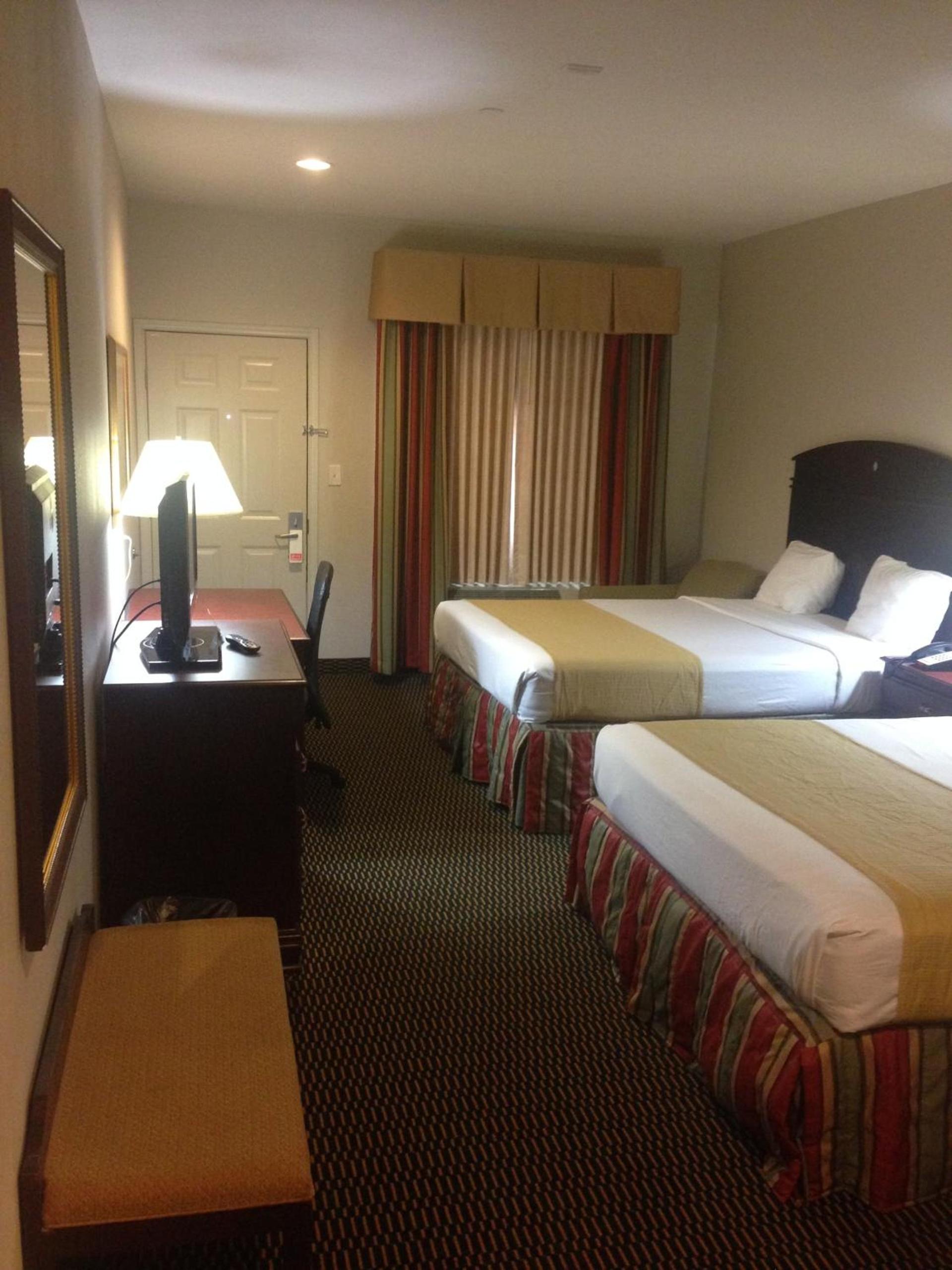 Express Inn photo 8