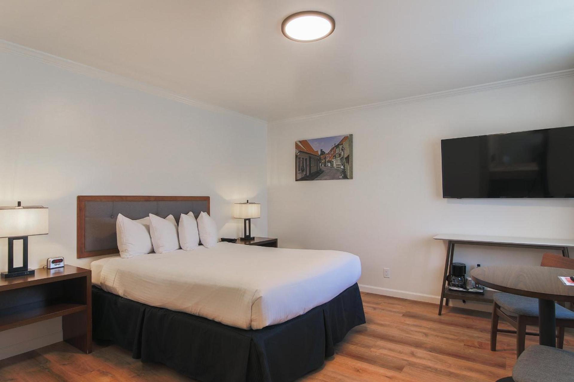 Solvang Inn & Cottages photo 10
