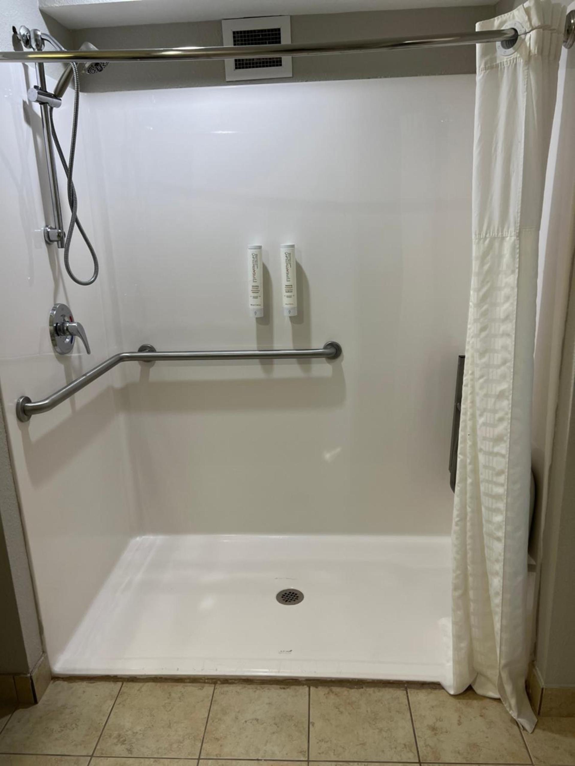 Quality Inn Corydon photo 10