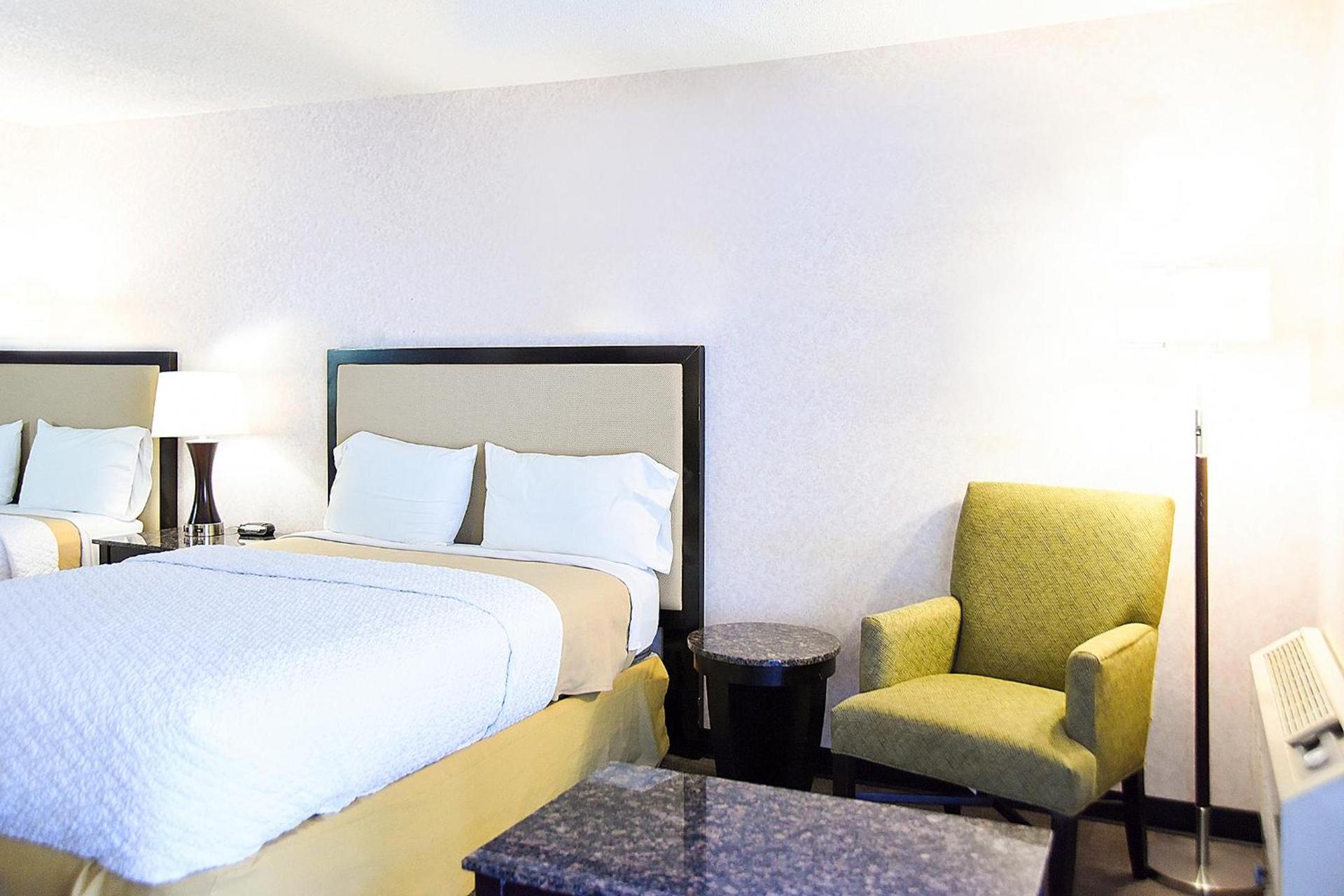 Argo Inn and Suites photo 10
