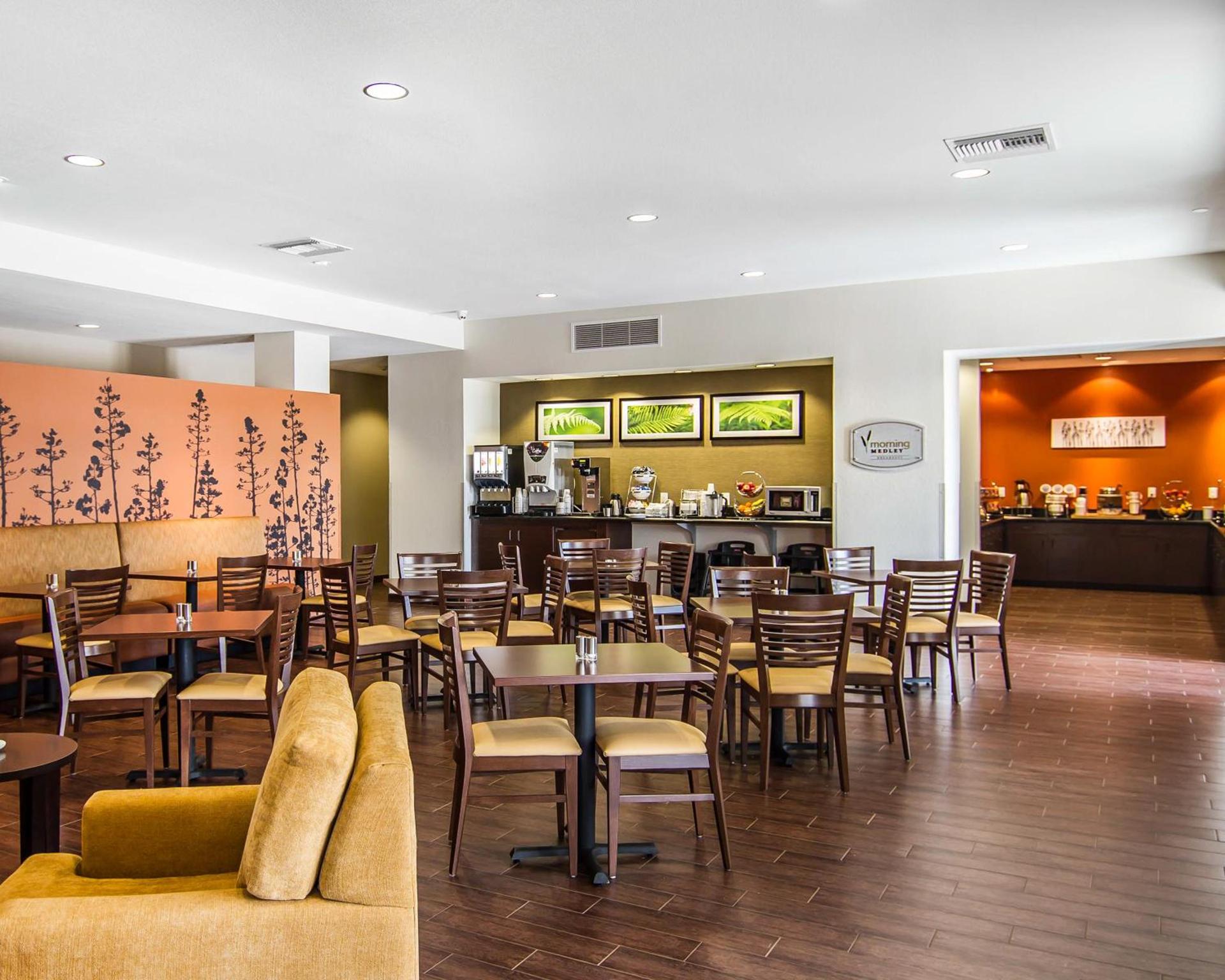 MainStay Suites Lufkin photo 22