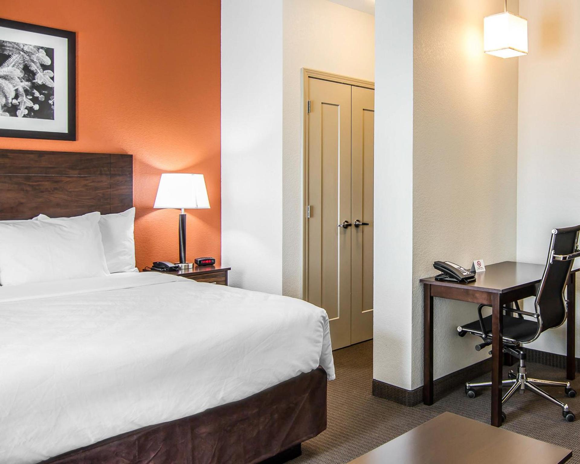 MainStay Suites Lufkin photo 26