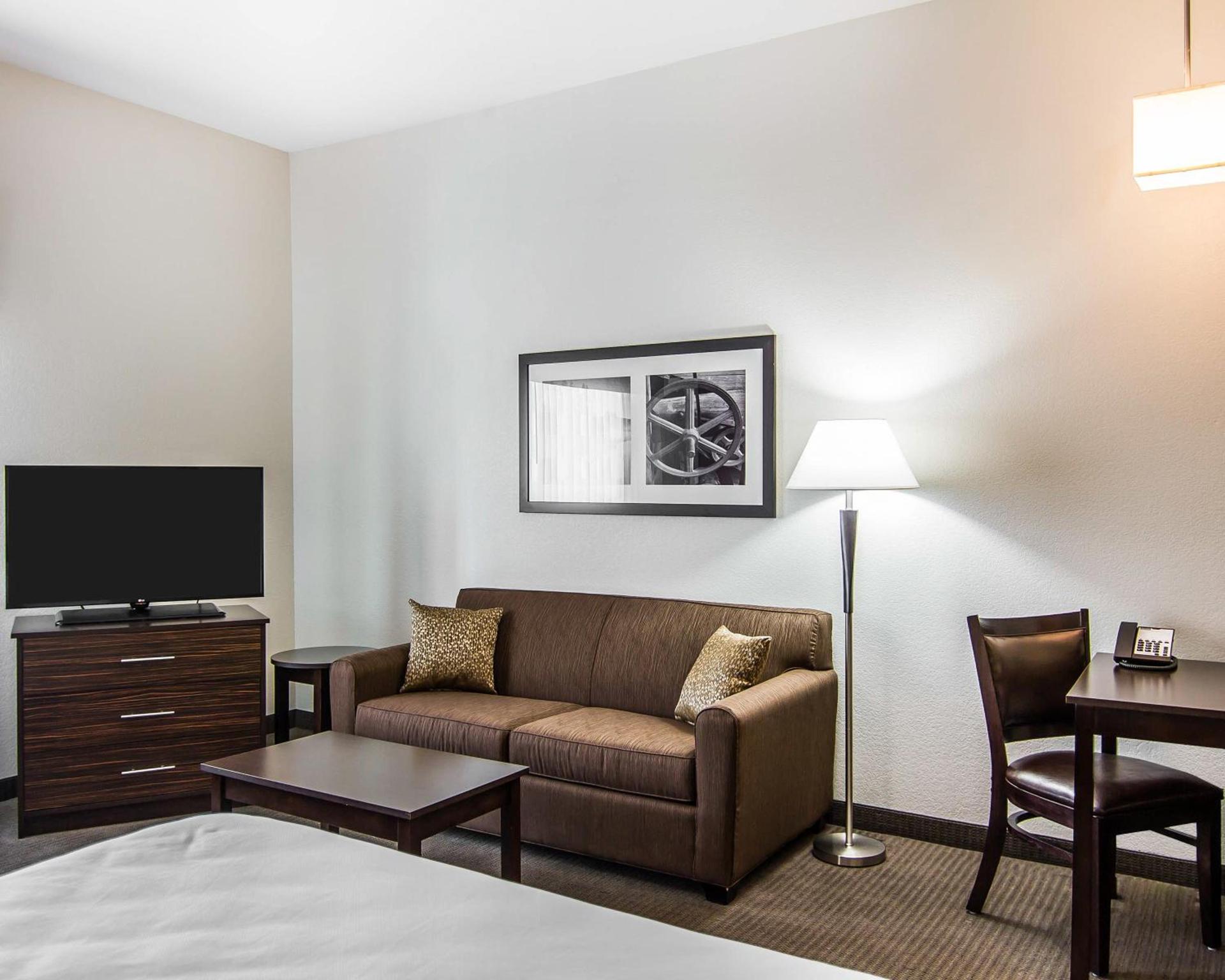 MainStay Suites Lufkin photo 29