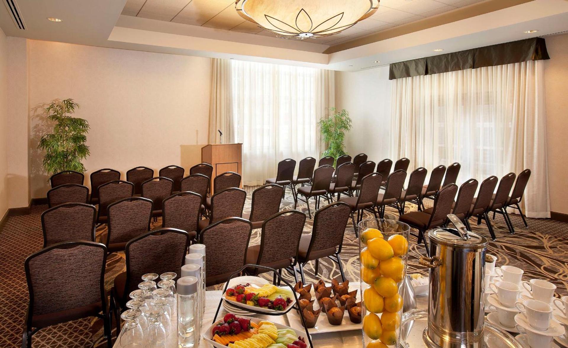 DoubleTree Suites by Hilton Austin Downtown Capitol photo 51