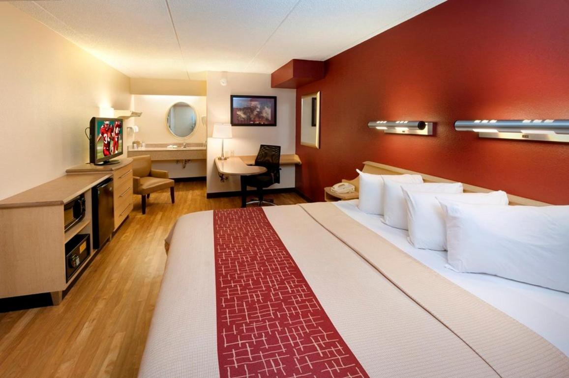 Red Roof Inn Chicago - Joliet photo 30