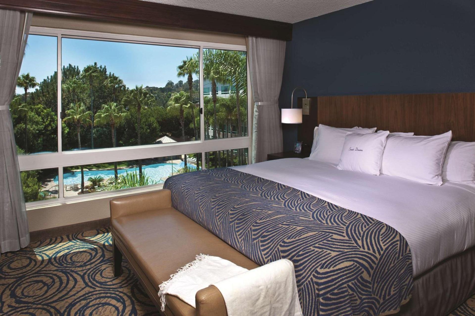 DoubleTree by Hilton San Diego Del Mar photo 27