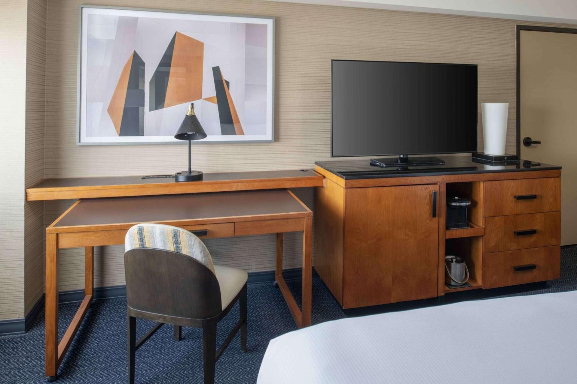 DoubleTree by Hilton San Francisco Airport photo 39