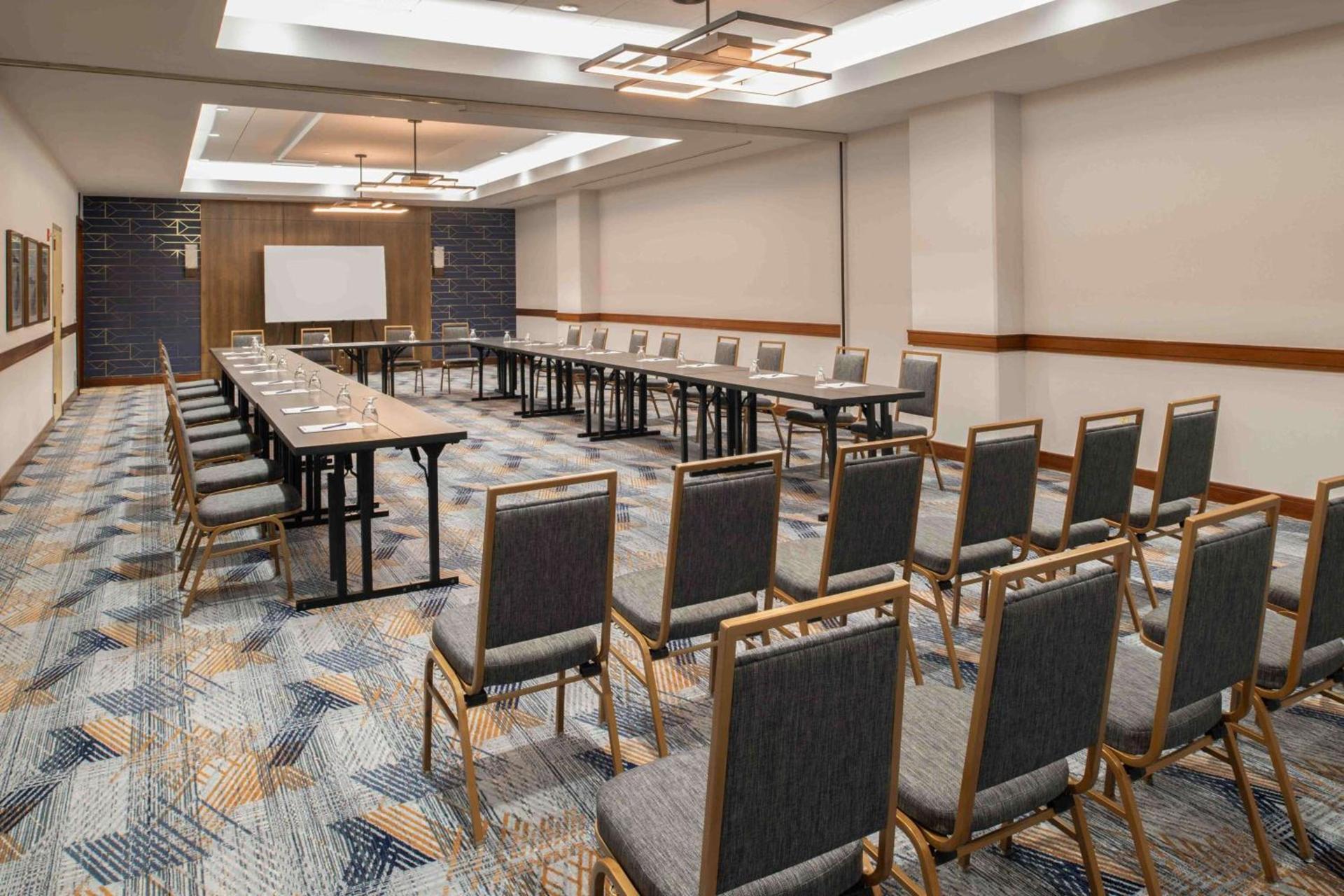 DoubleTree by Hilton San Francisco Airport photo 50