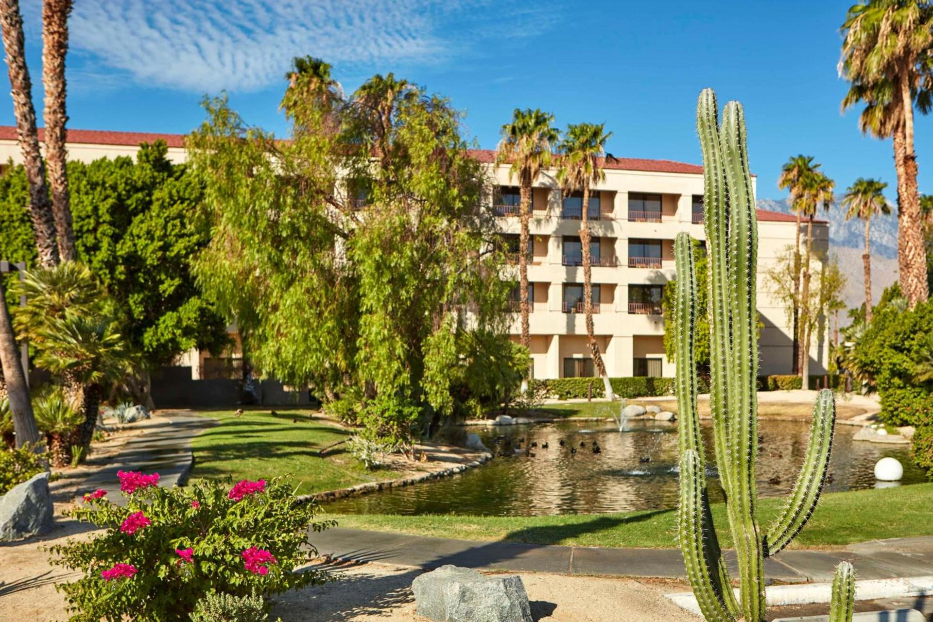 DoubleTree by Hilton Golf Resort Palm Springs photo 19