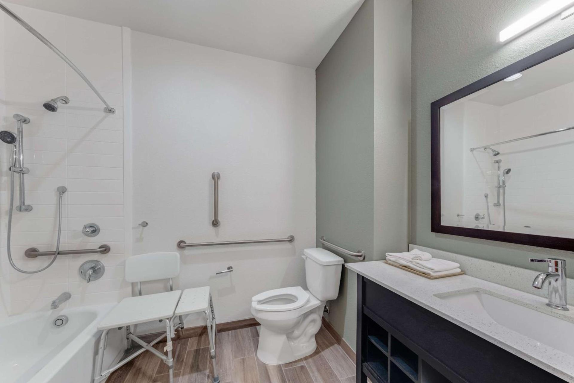 Americas Best Value Inn San Antonio Downtown Riverwalk photo 16