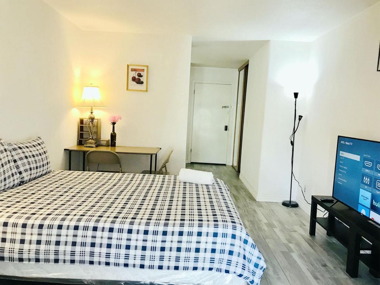Super bedroom with private bathroom 5 photo 70