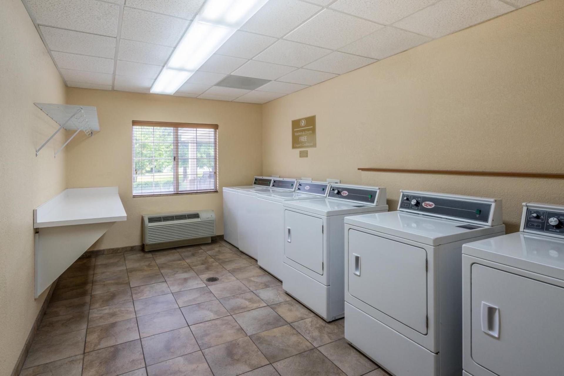 Candlewood Suites New Bern by IHG photo 41