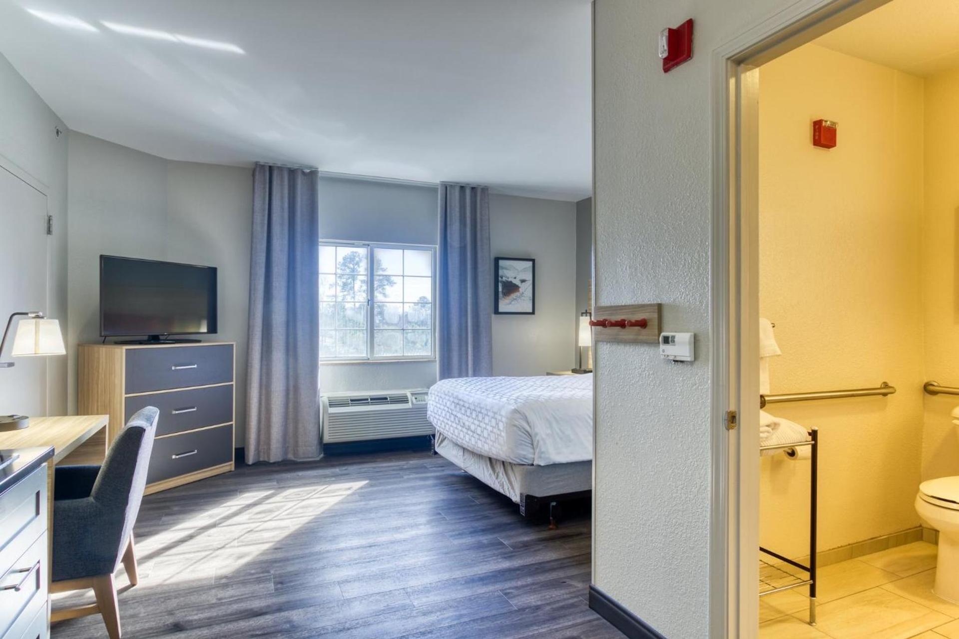 Candlewood Suites New Bern by IHG photo 61