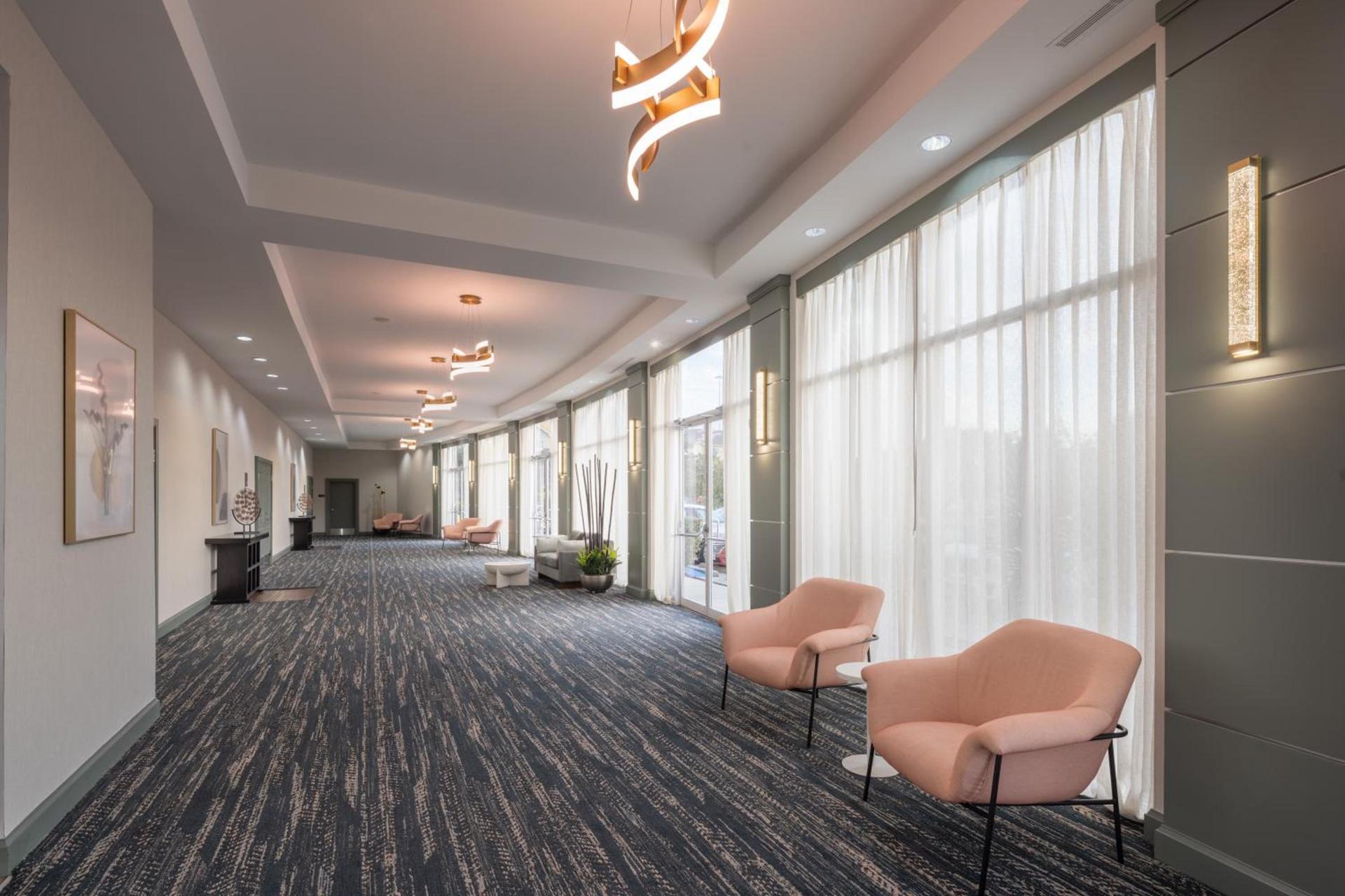 DoubleTree by Hilton Houston Westchase photo 13
