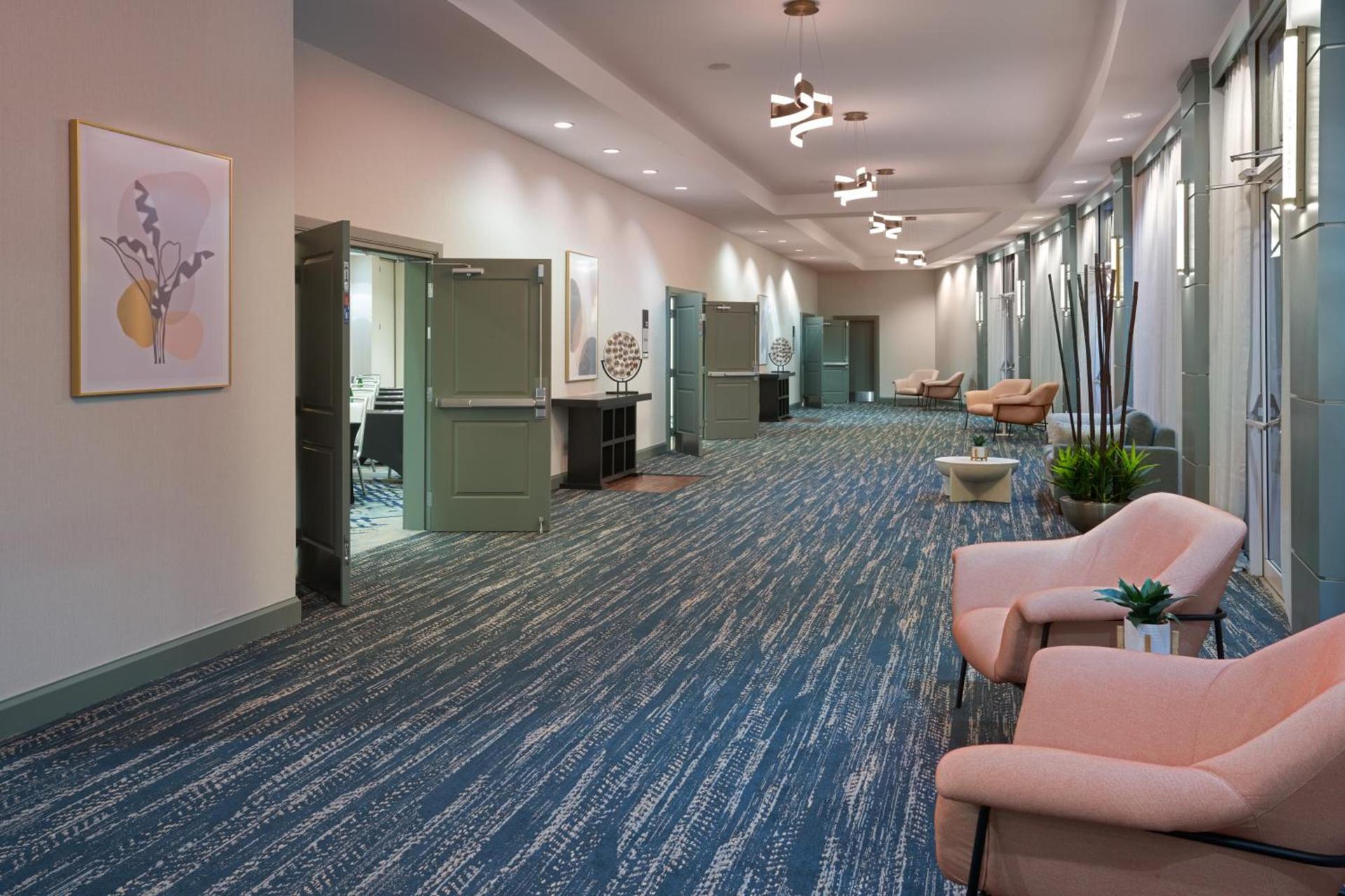 DoubleTree by Hilton Houston Westchase photo 19