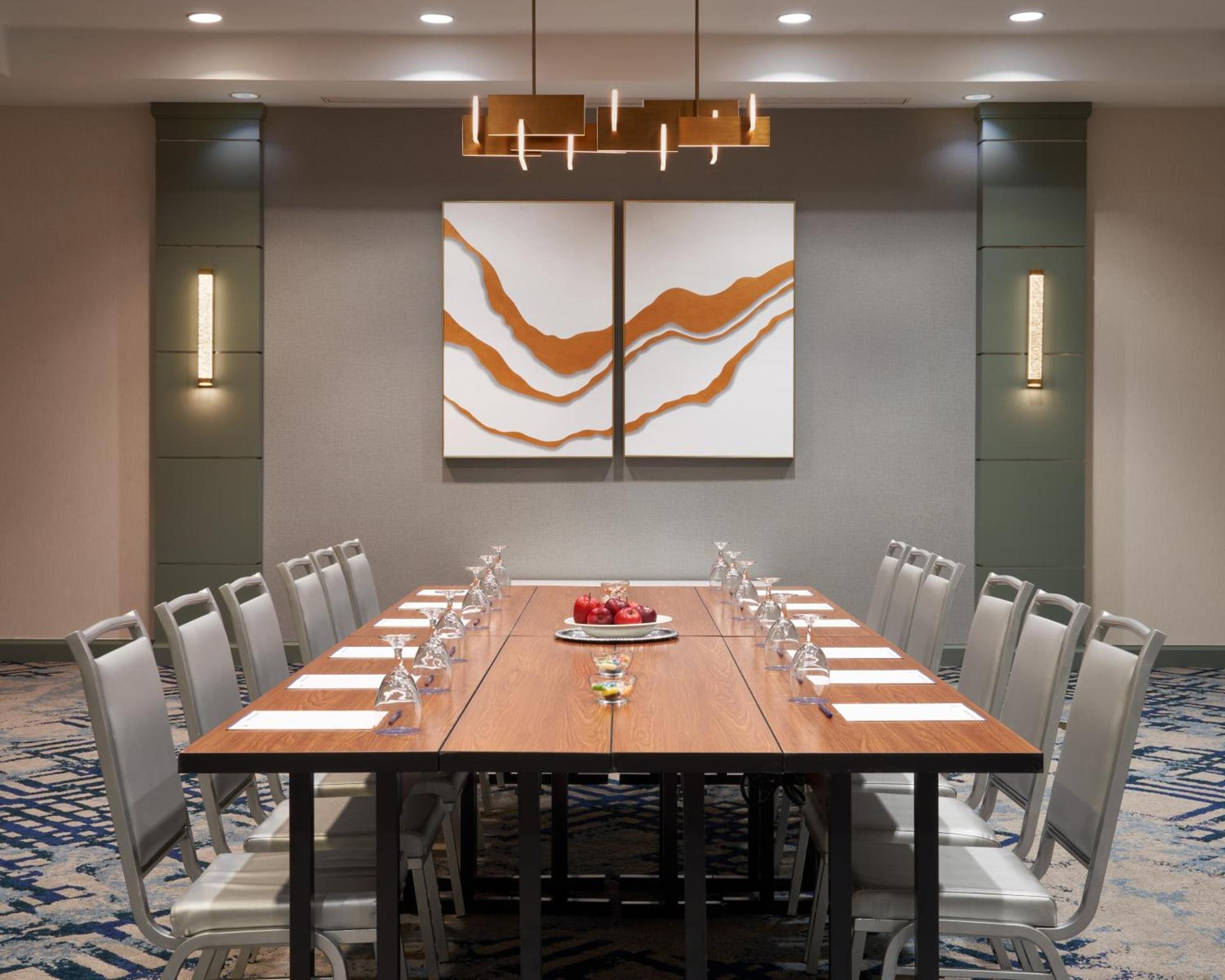 DoubleTree by Hilton Houston Westchase photo 25