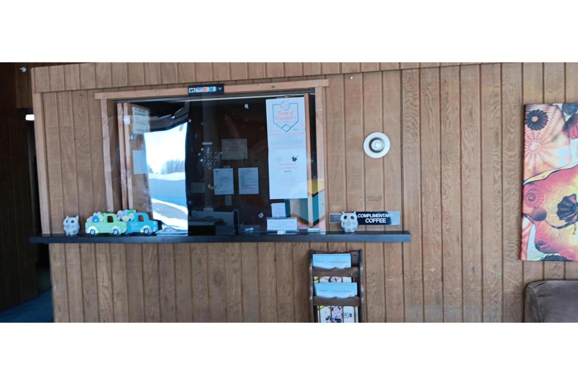 Scotwood Motel by OYO Washburn ND photo 44
