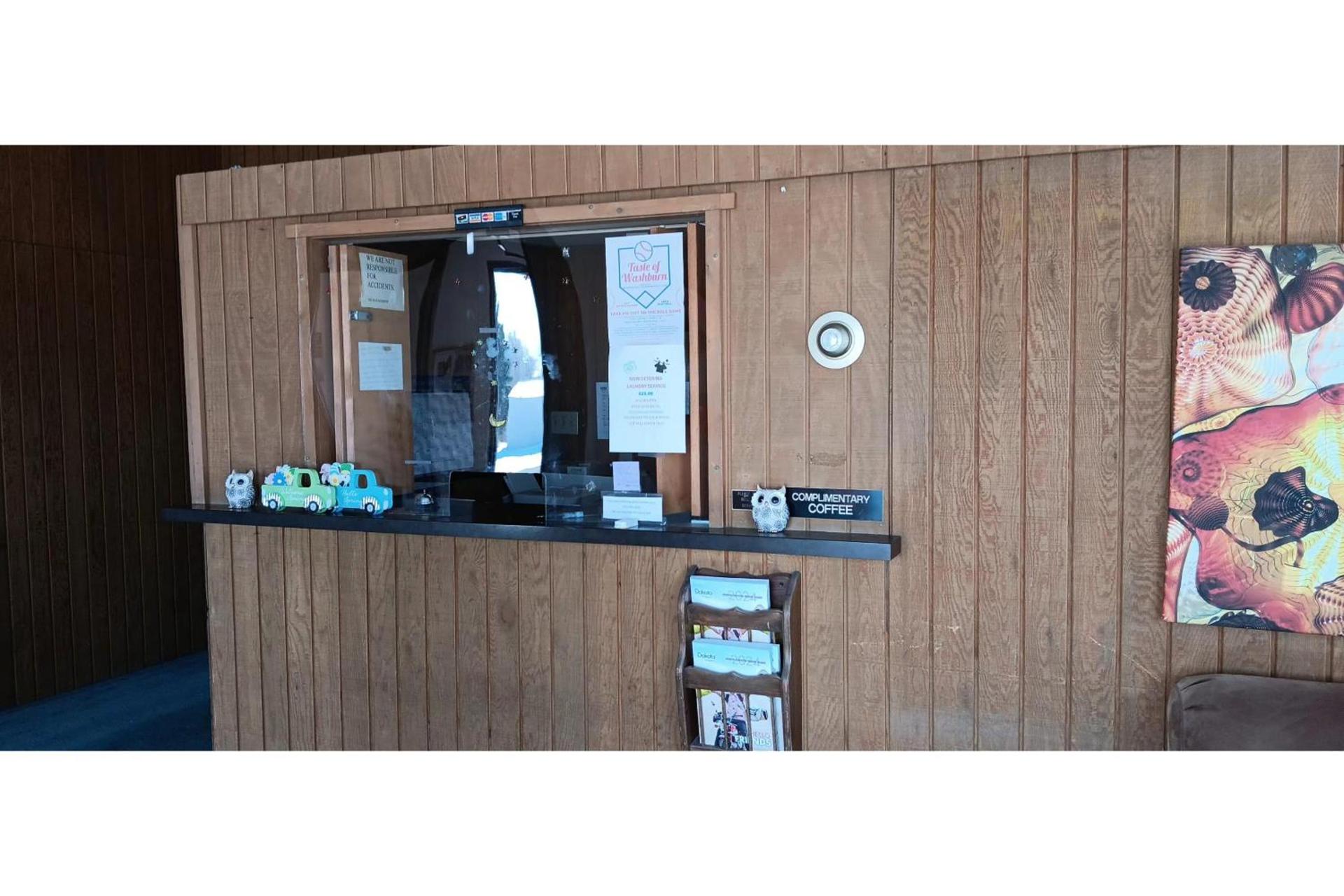 Scotwood Motel by OYO Washburn ND photo 45