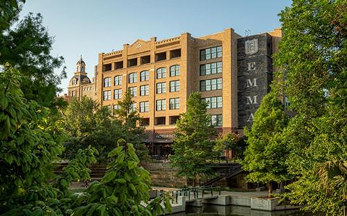 Hotel Emma at Pearl on the Riverwalk photo 6