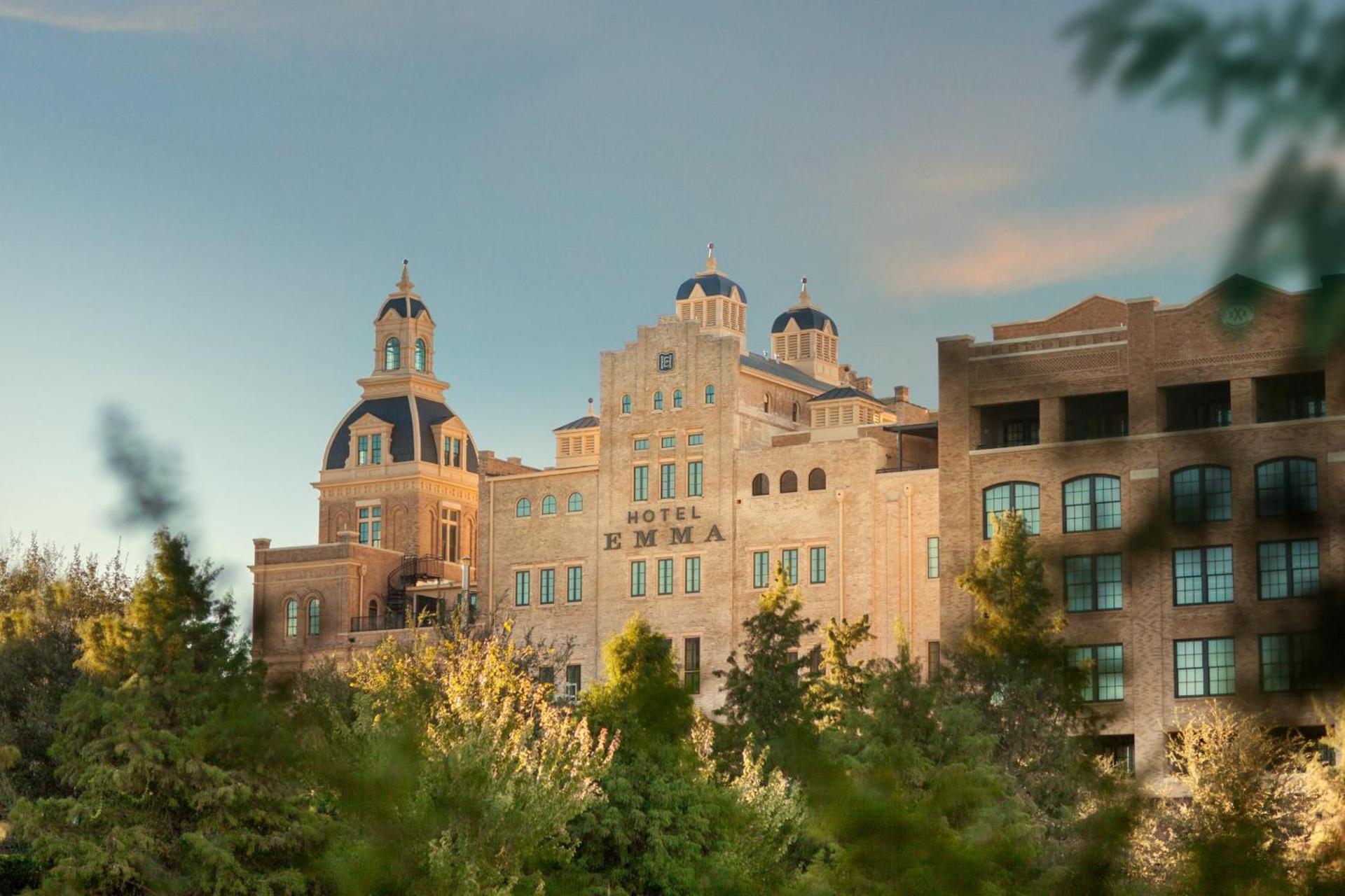 Hotel Emma at Pearl on the Riverwalk photo 7