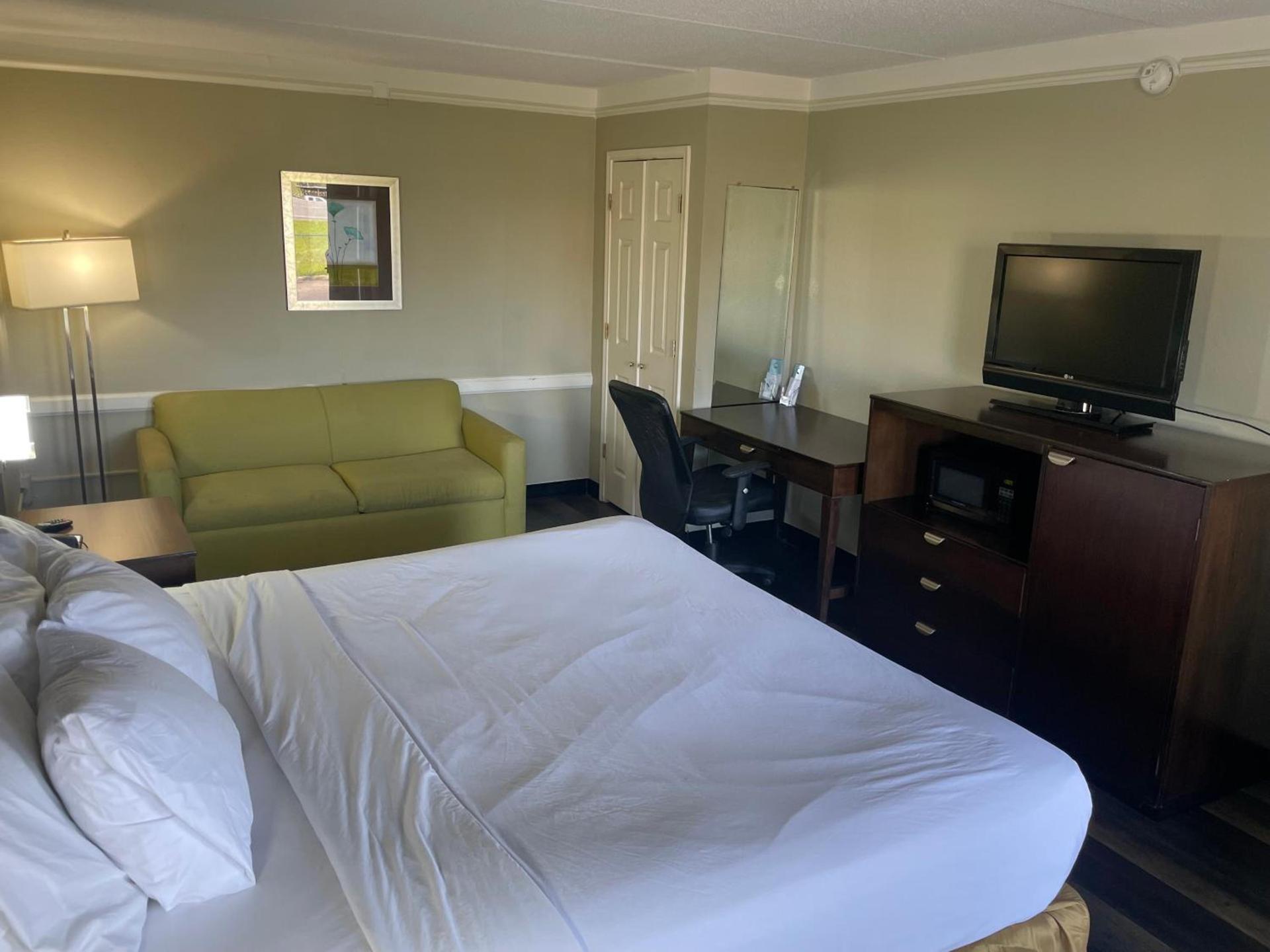 Quality Inn & Suites Tuscaloosa near University photo 58
