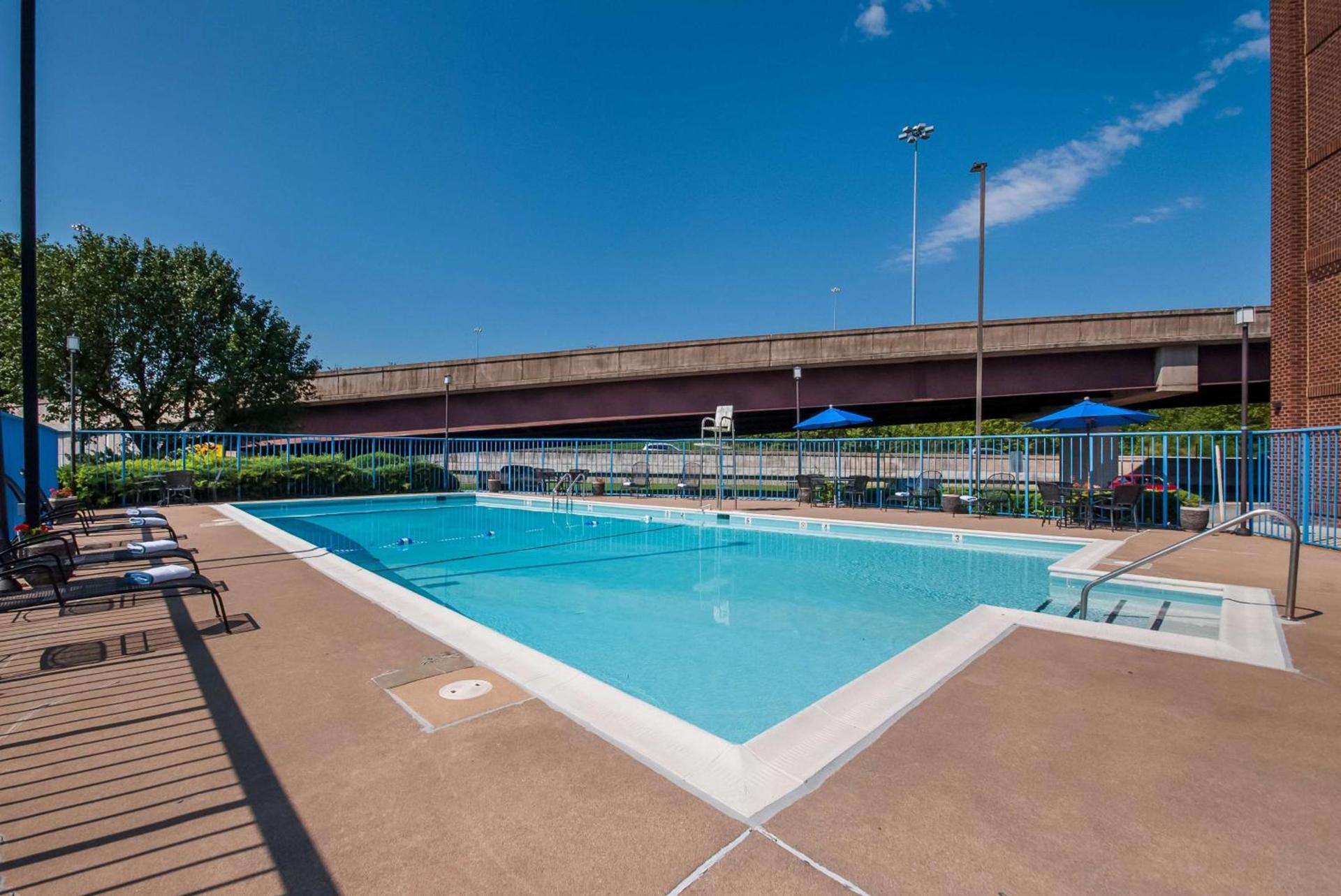 Best Western Springfield photo 23