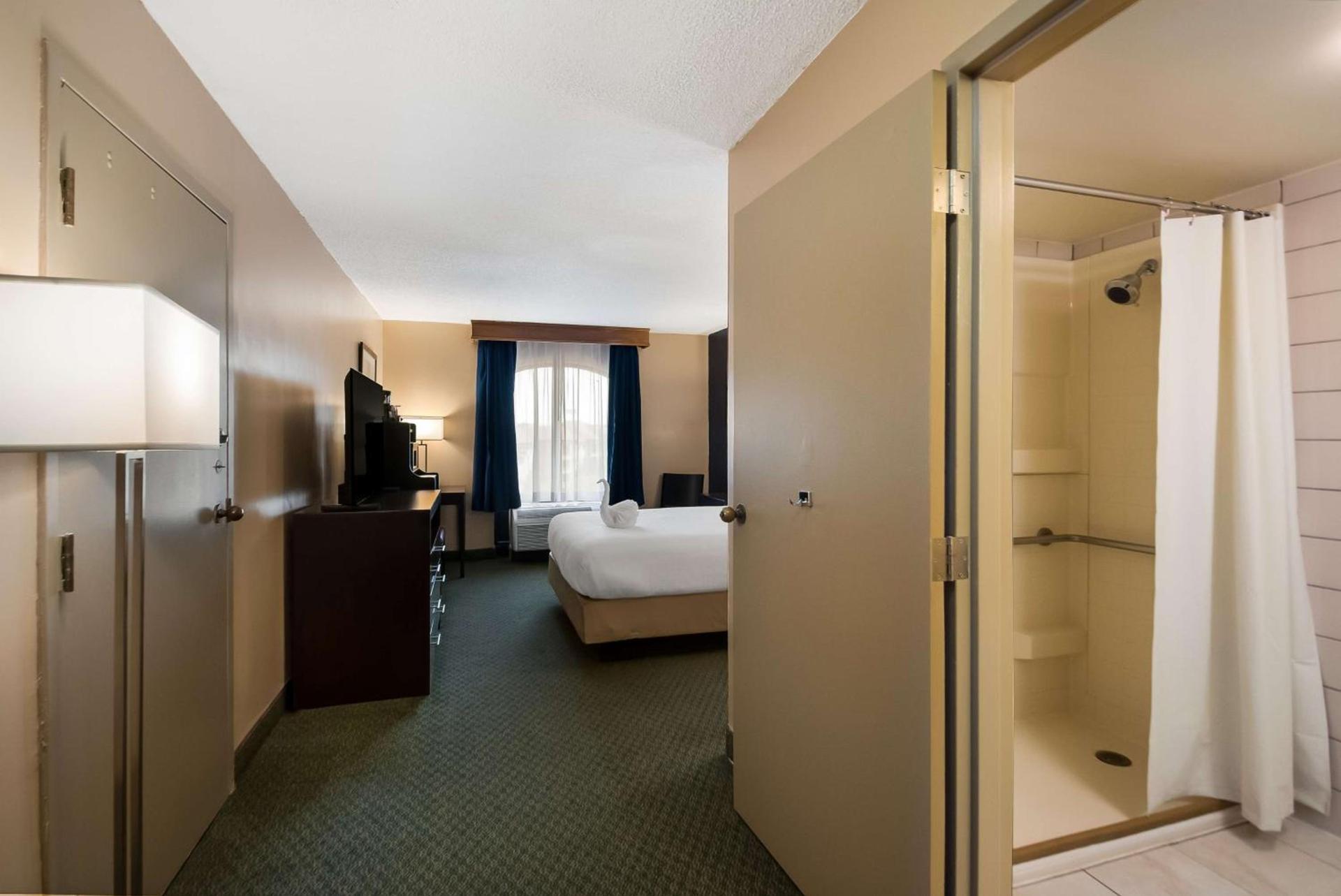Best Western Springfield photo 9