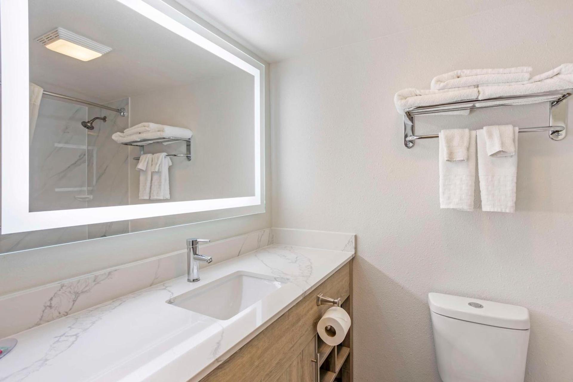 Best Western Westgate Inn photo 52