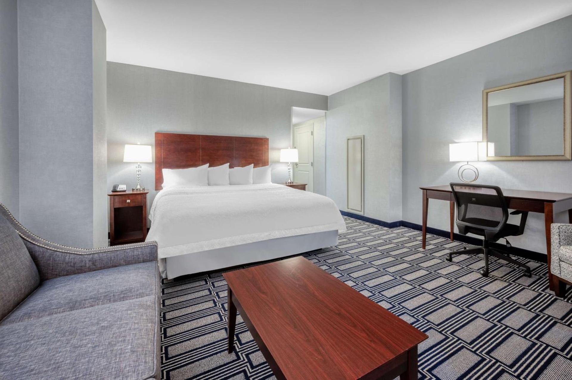 Hampton Inn & Suites Providence Downtown photo 30