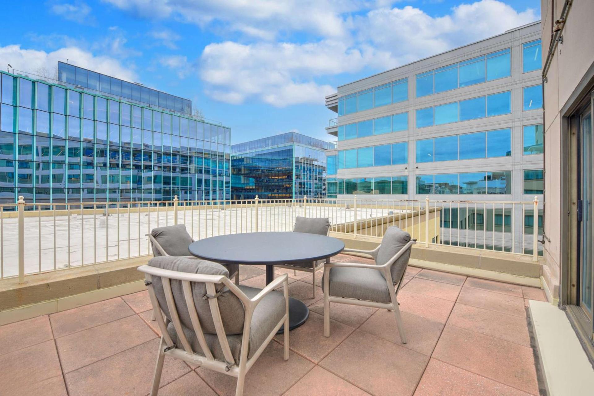 Capital Hilton photo 62