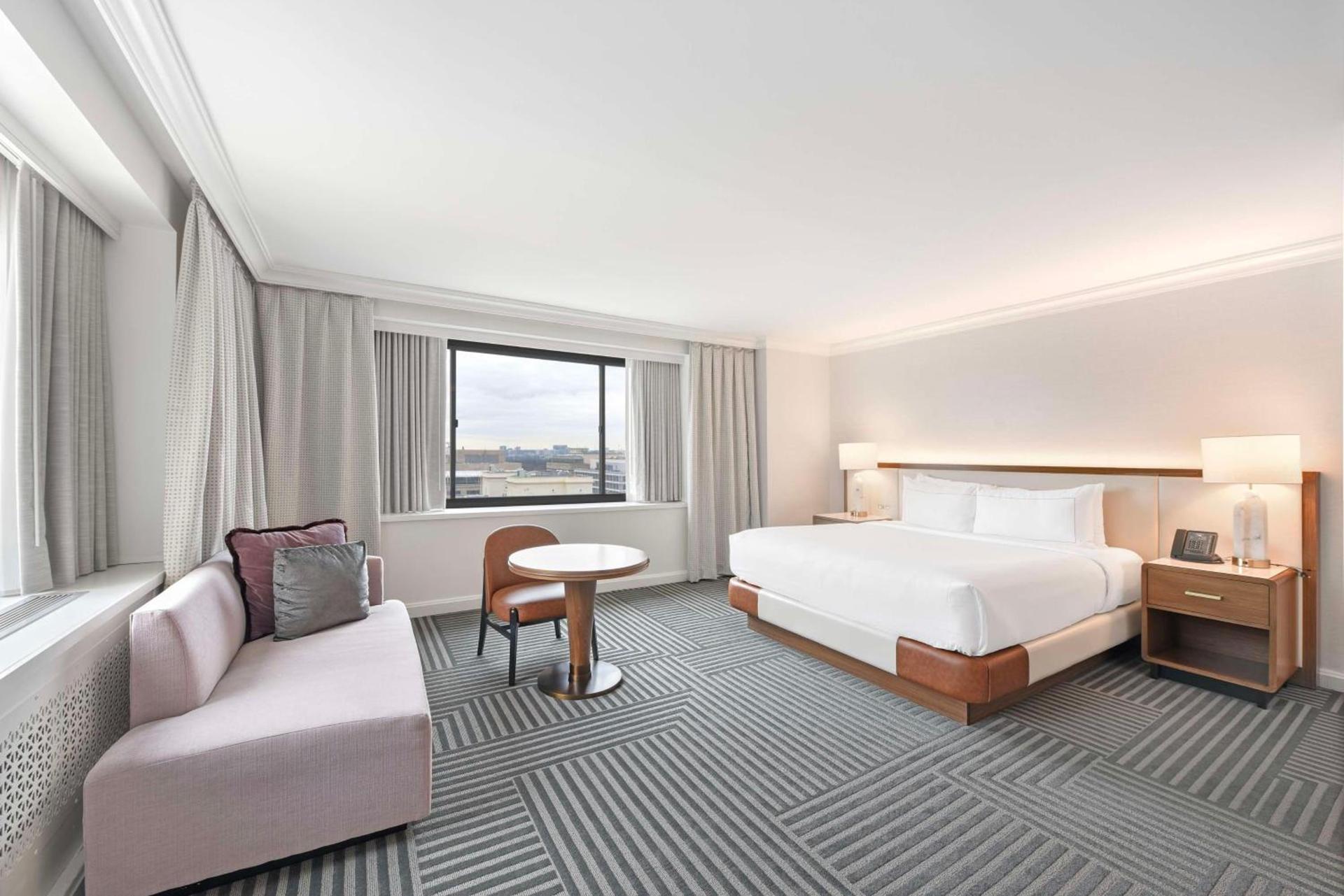 Capital Hilton photo 64