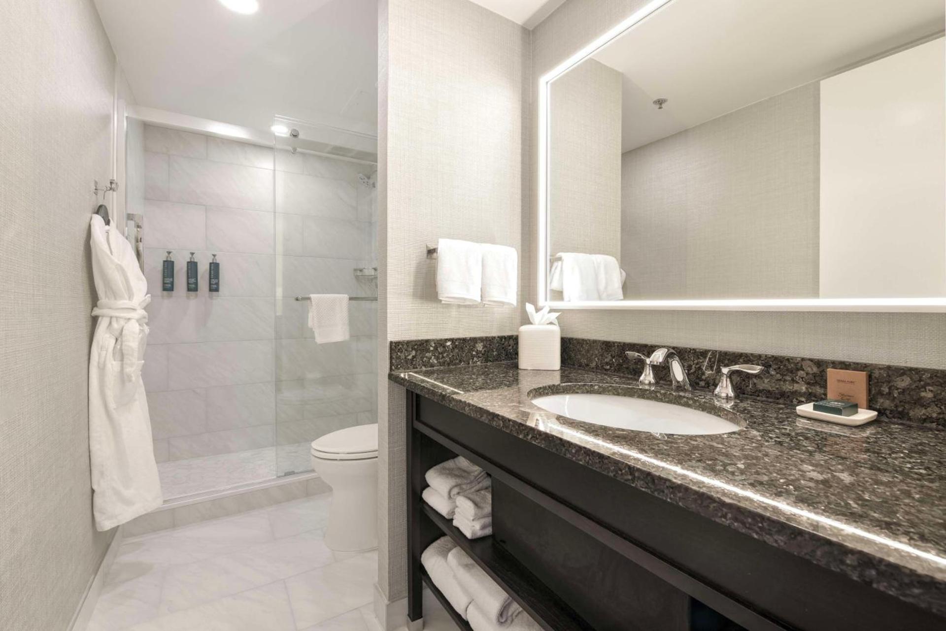 Capital Hilton photo 73
