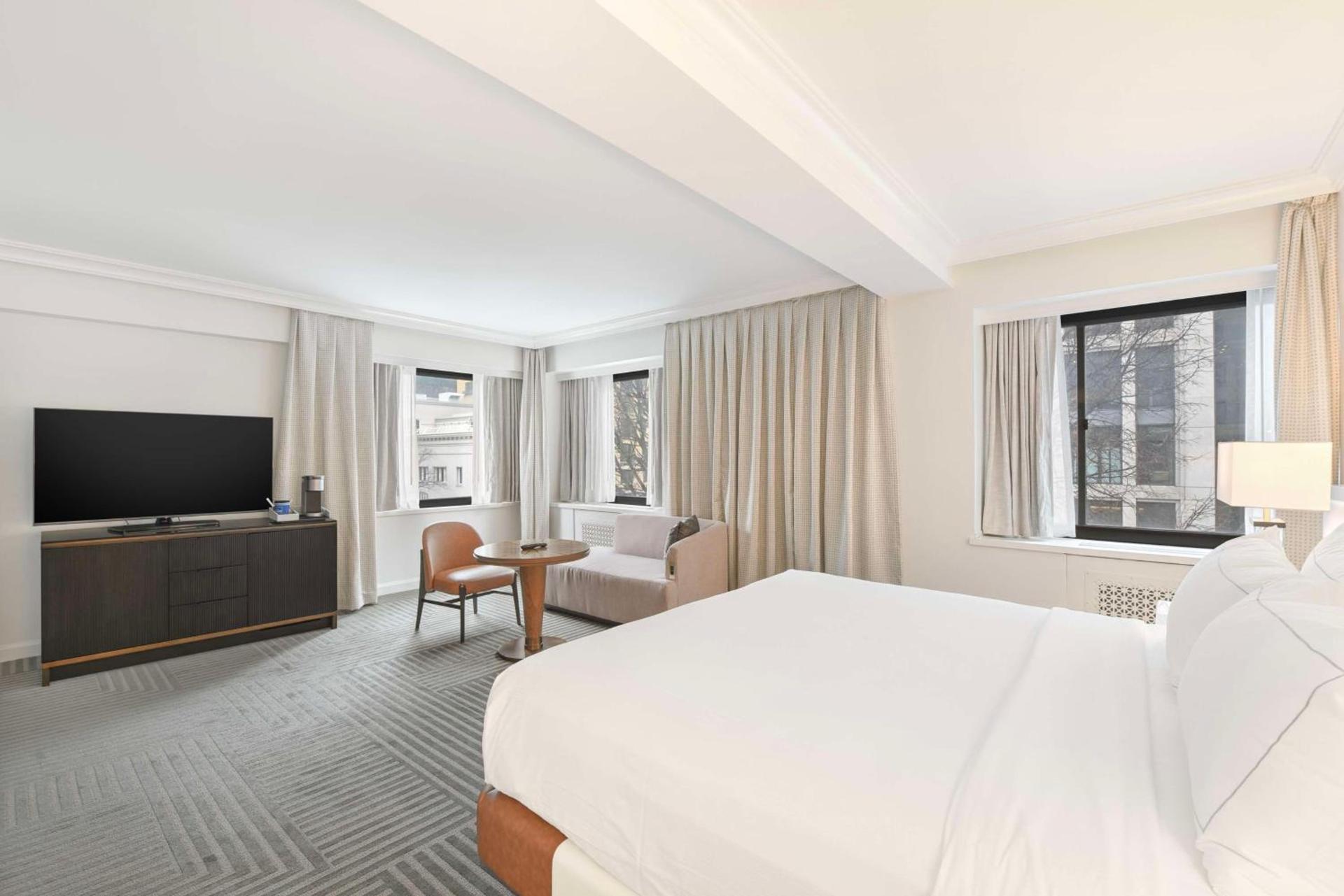 Capital Hilton photo 77
