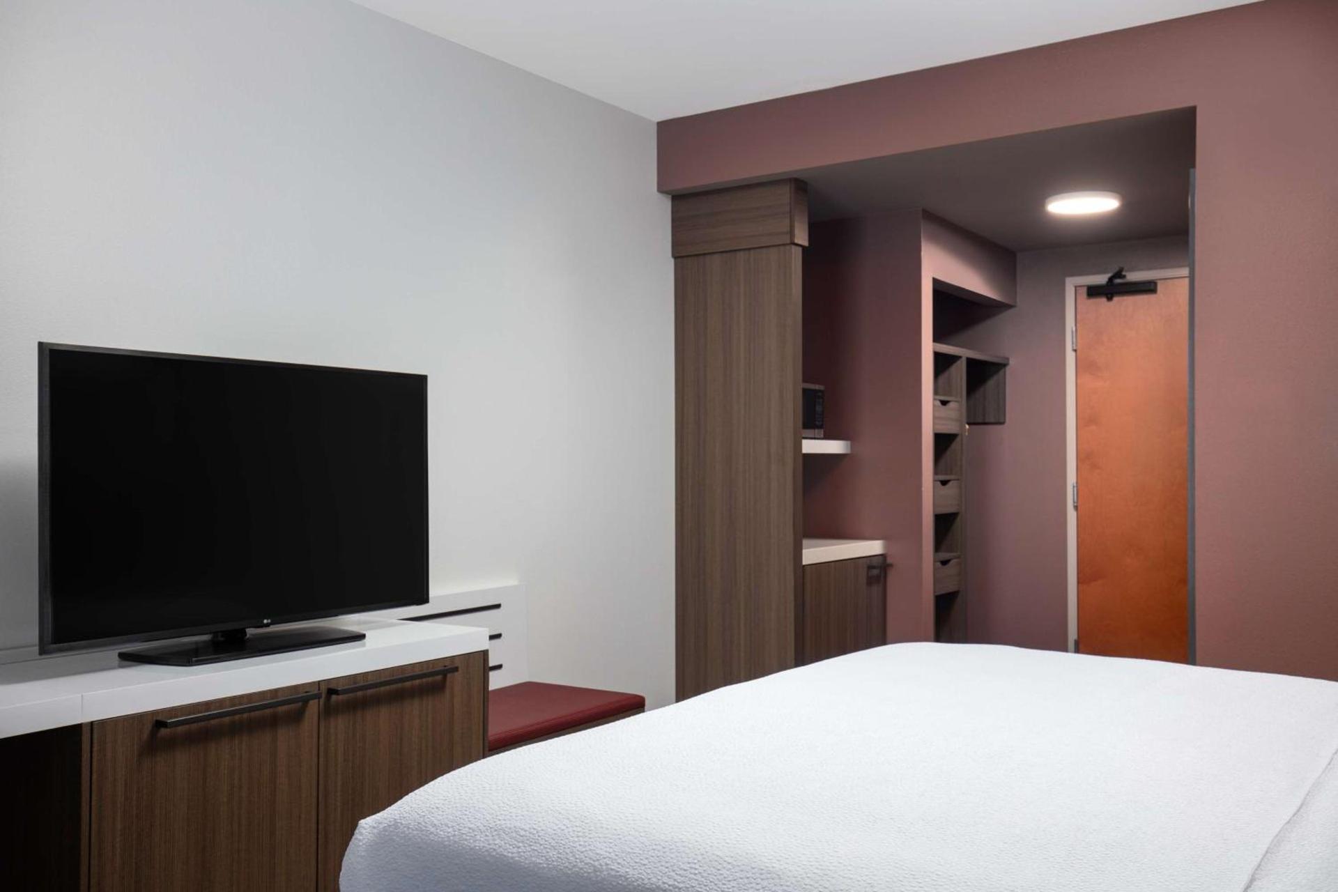 Hilton Garden Inn Kalispell photo 16